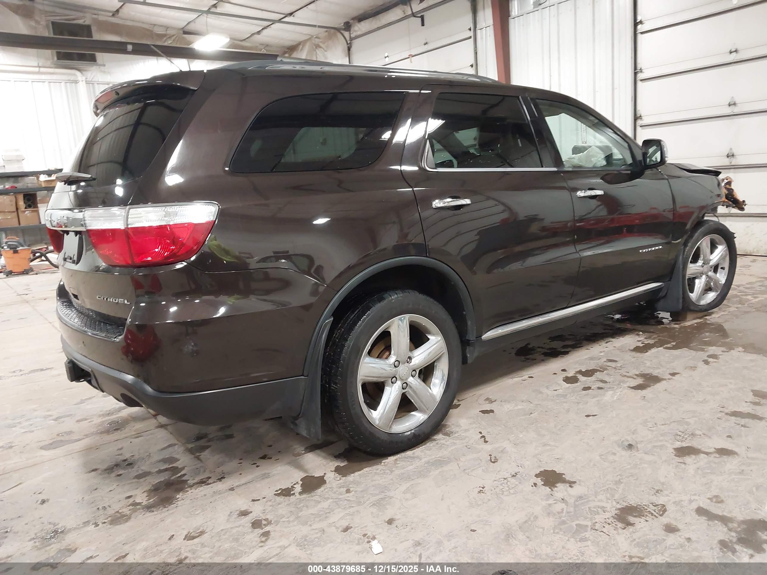 DODGE DURANGO image 4