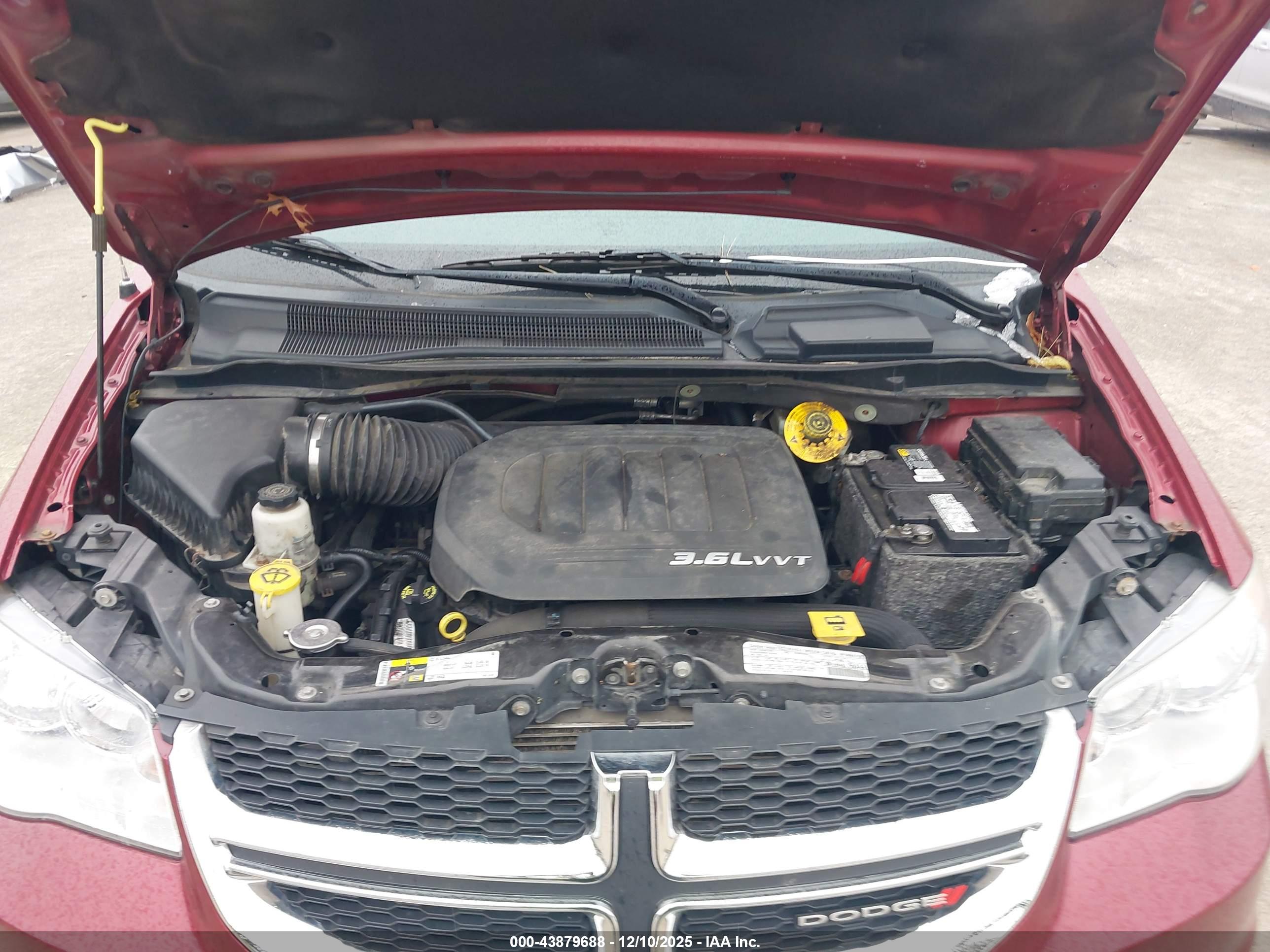 DODGE GRAND image 10