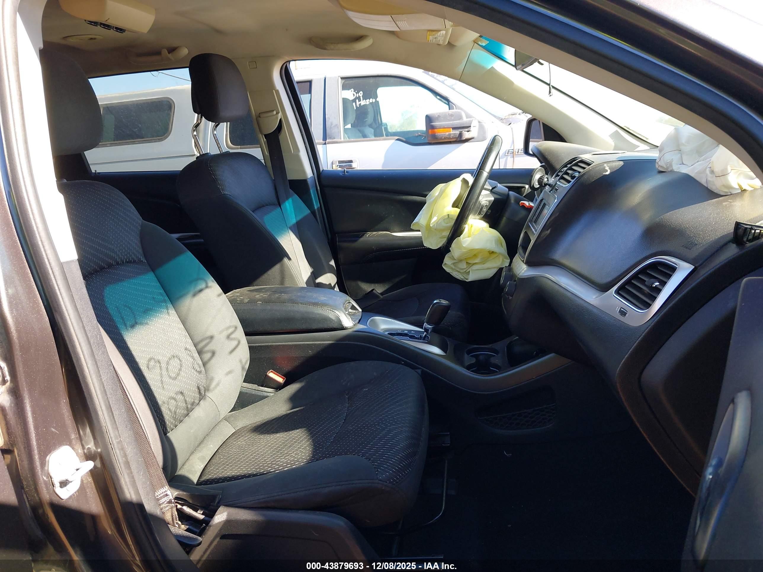 DODGE JOURNEY image 5