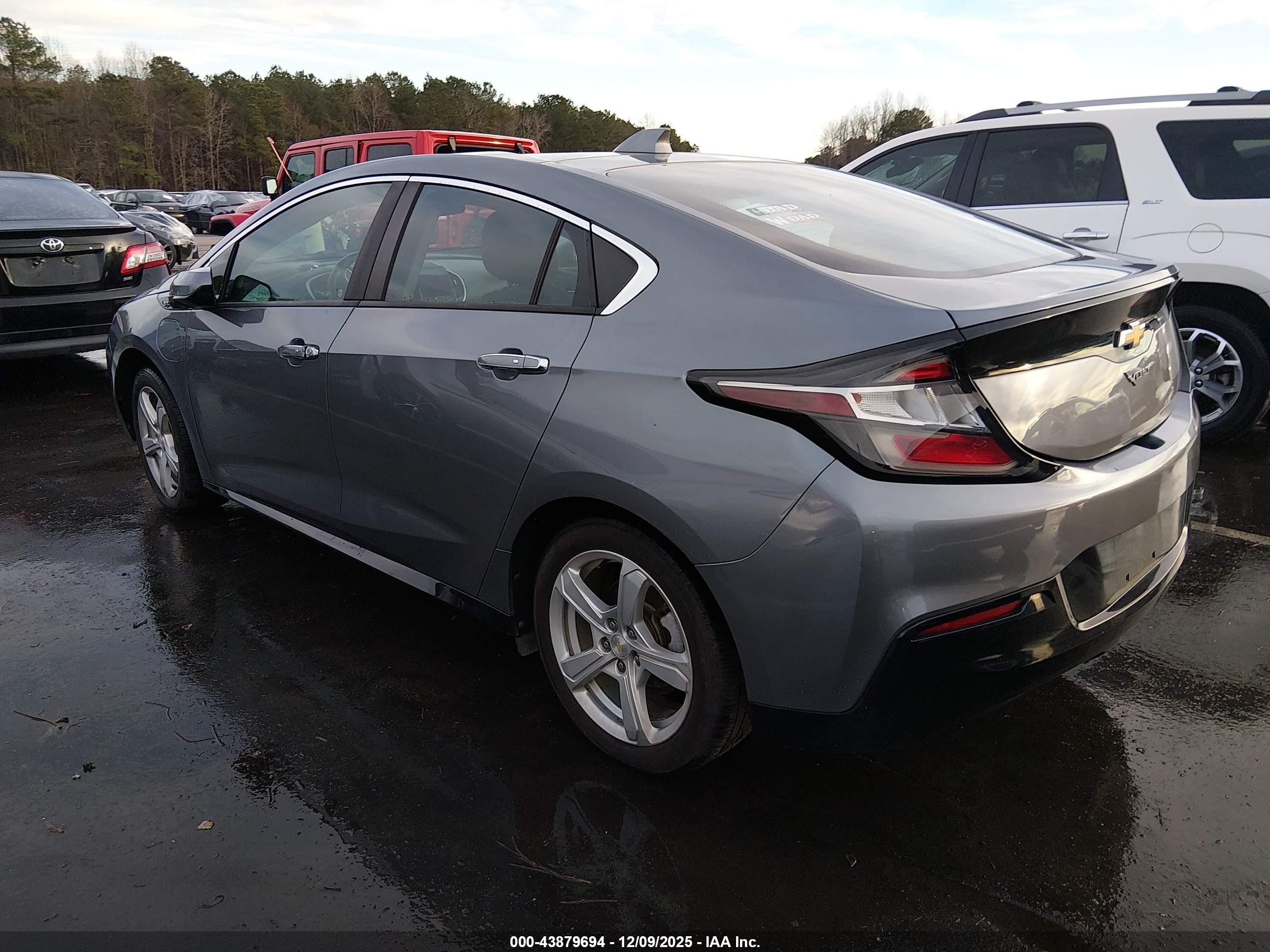 CHEVROLET VOLT image 3