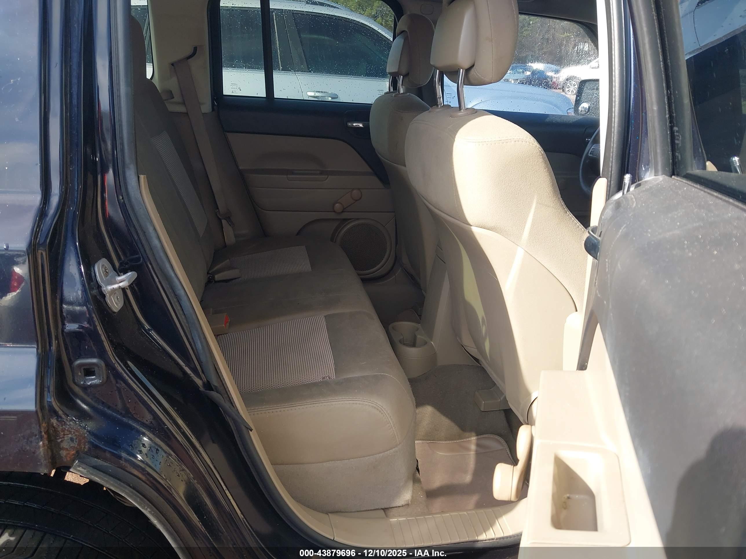 JEEP PATRIOT image 8
