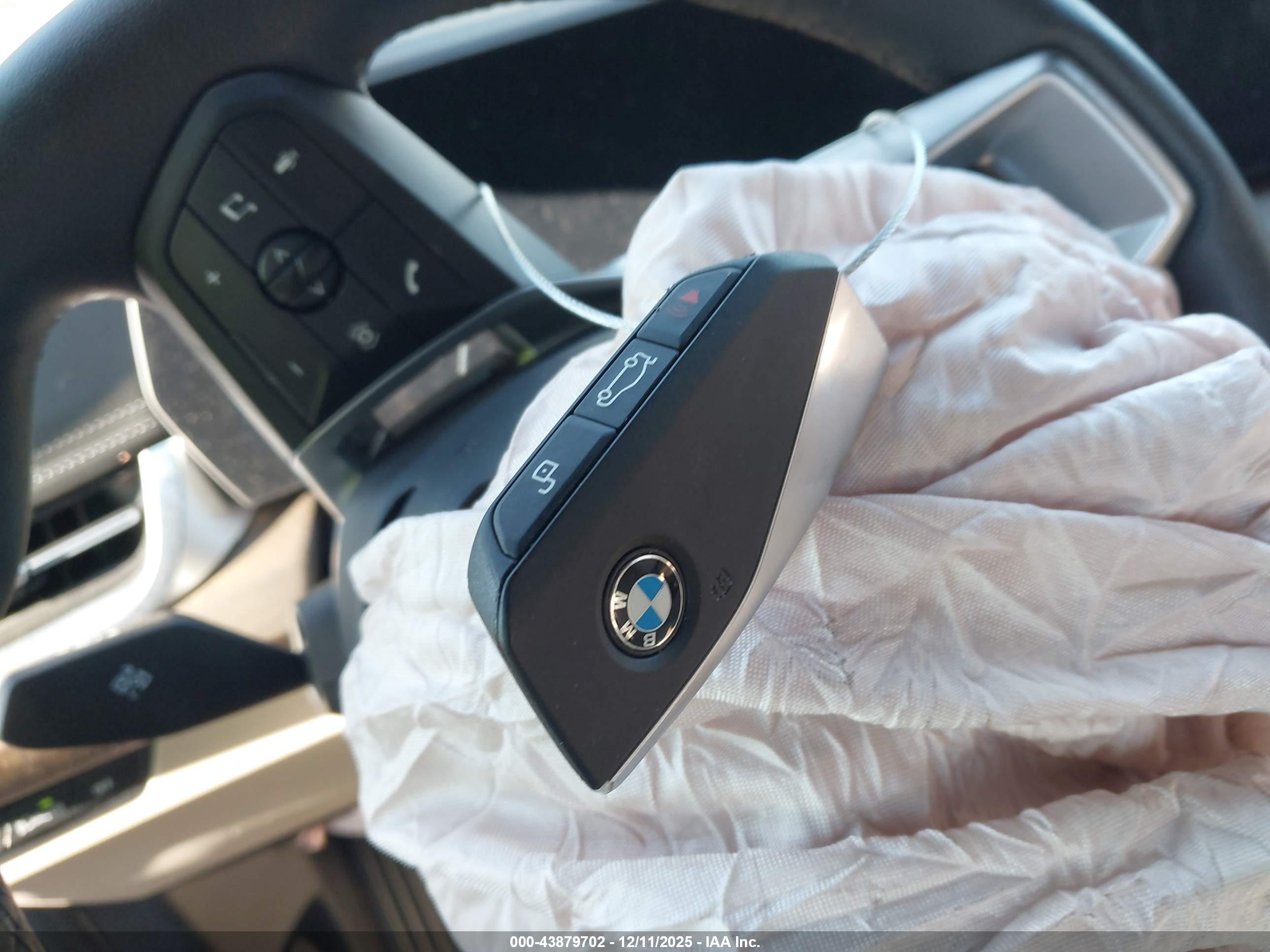 BMW X1 image 11