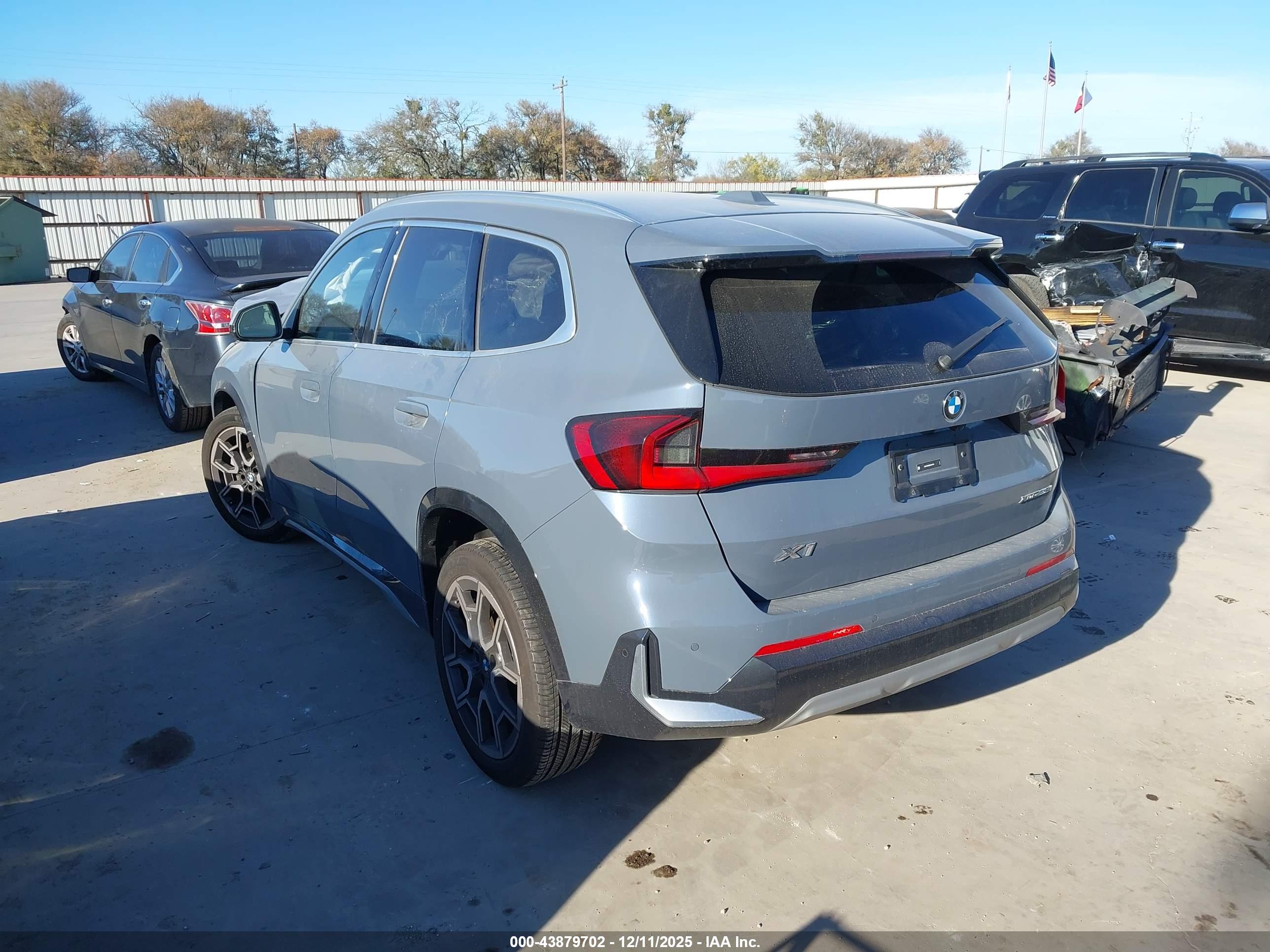 BMW X1 image 3