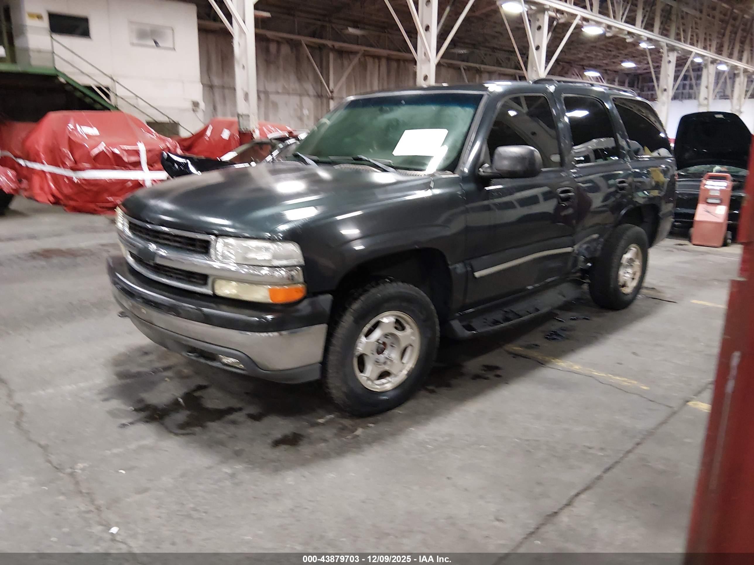 CHEVROLET TAHOE image 2
