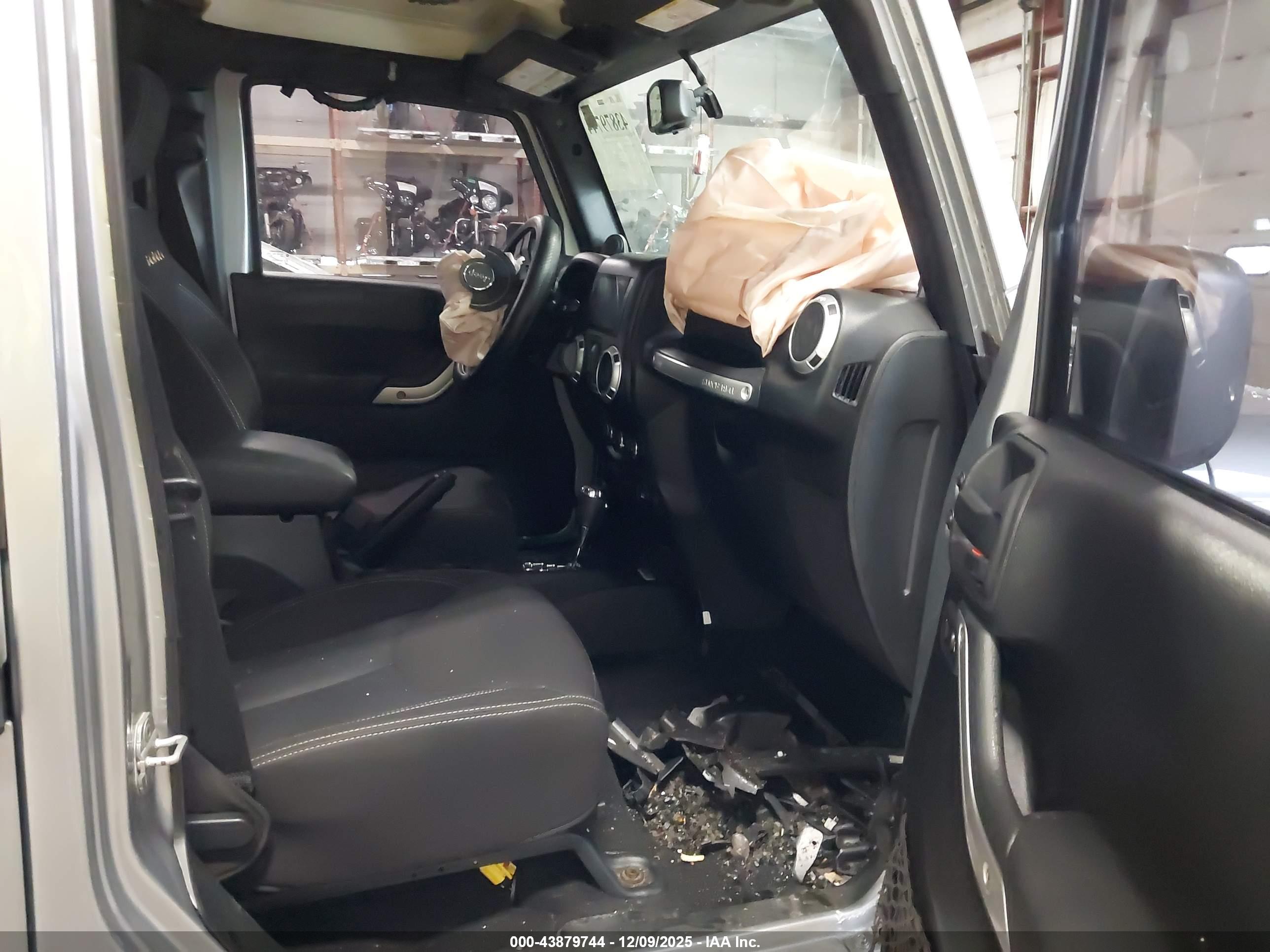 JEEP WRANGLER image 5