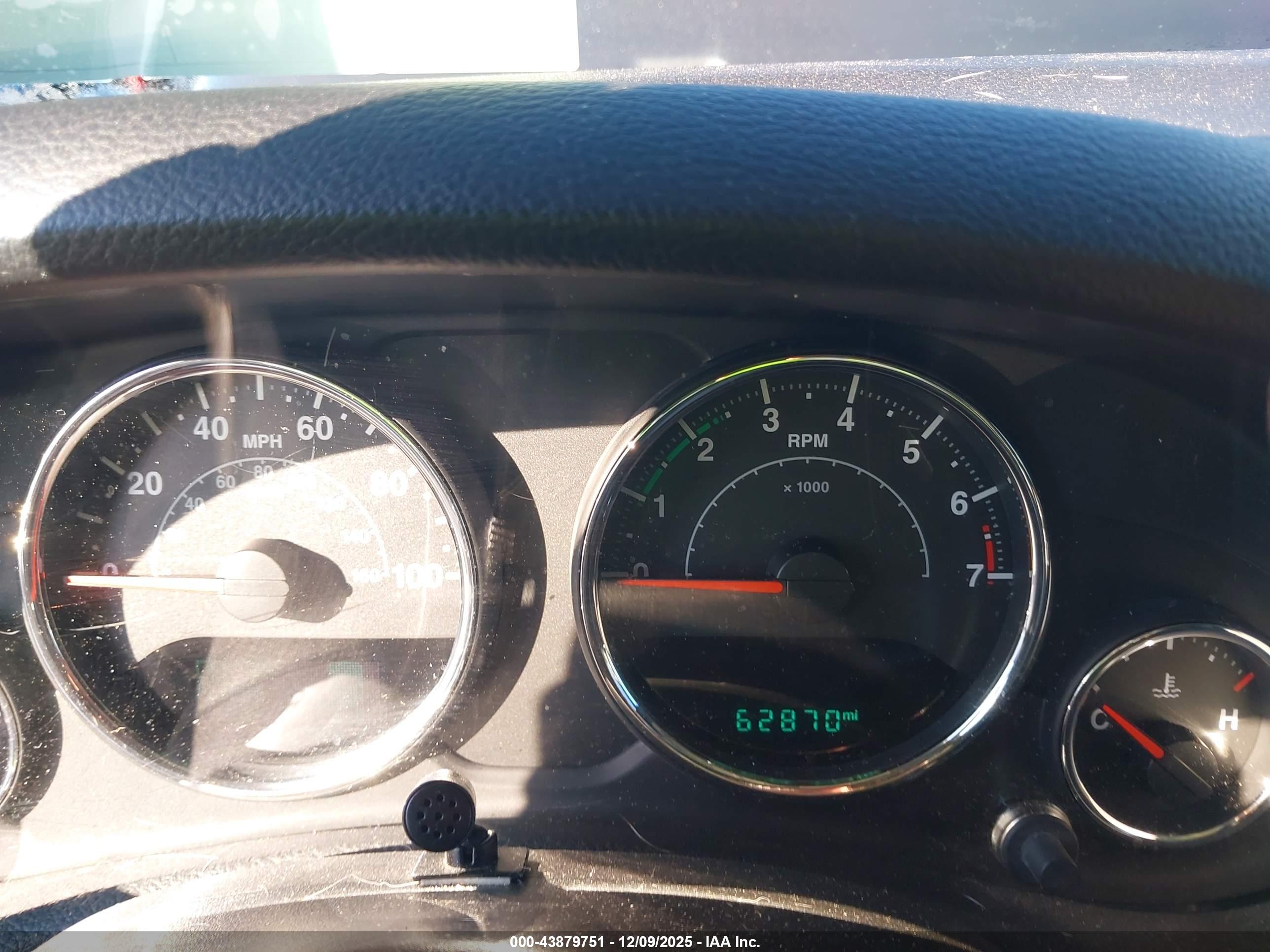 JEEP WRANGLER image 7