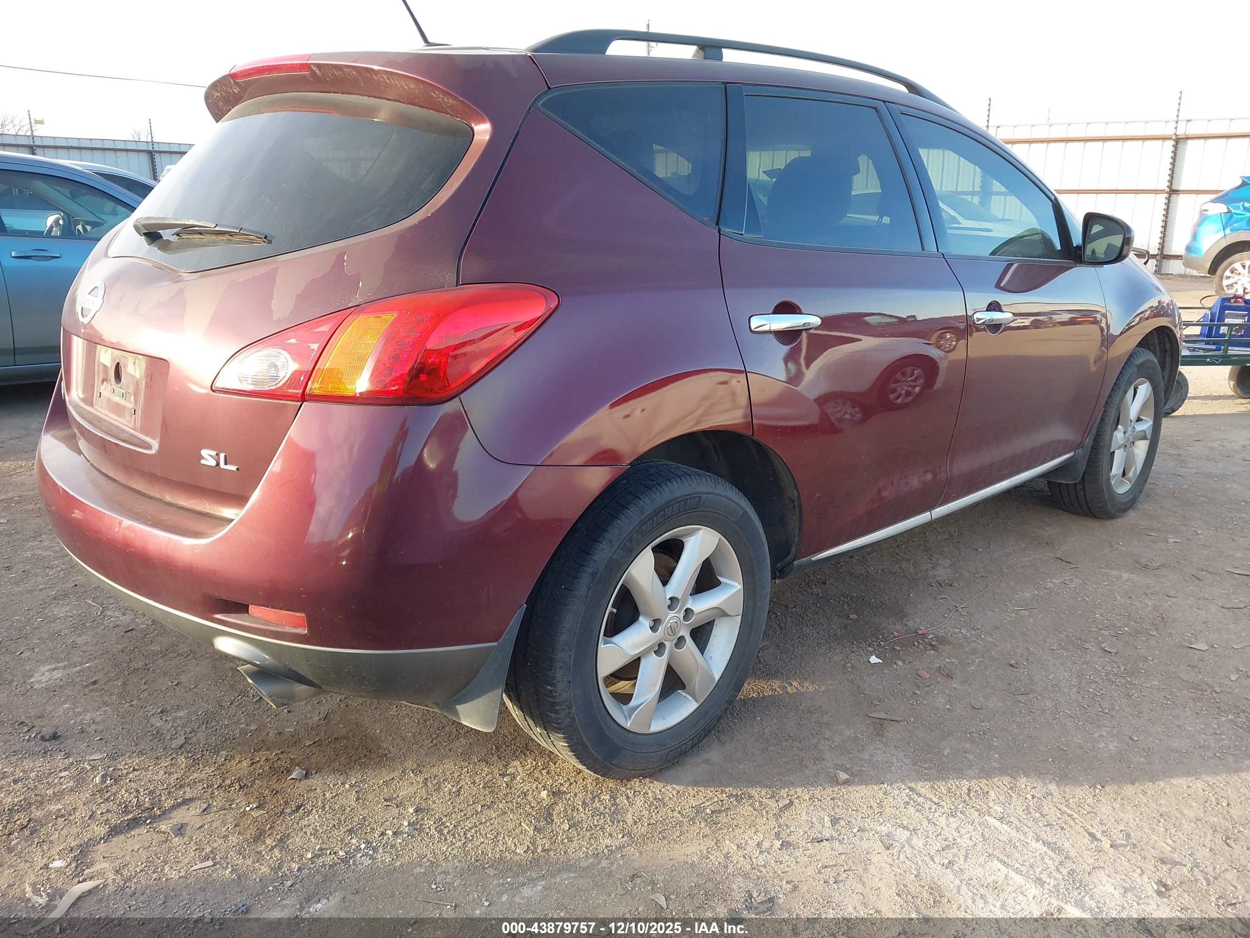 NISSAN MURANO image 4