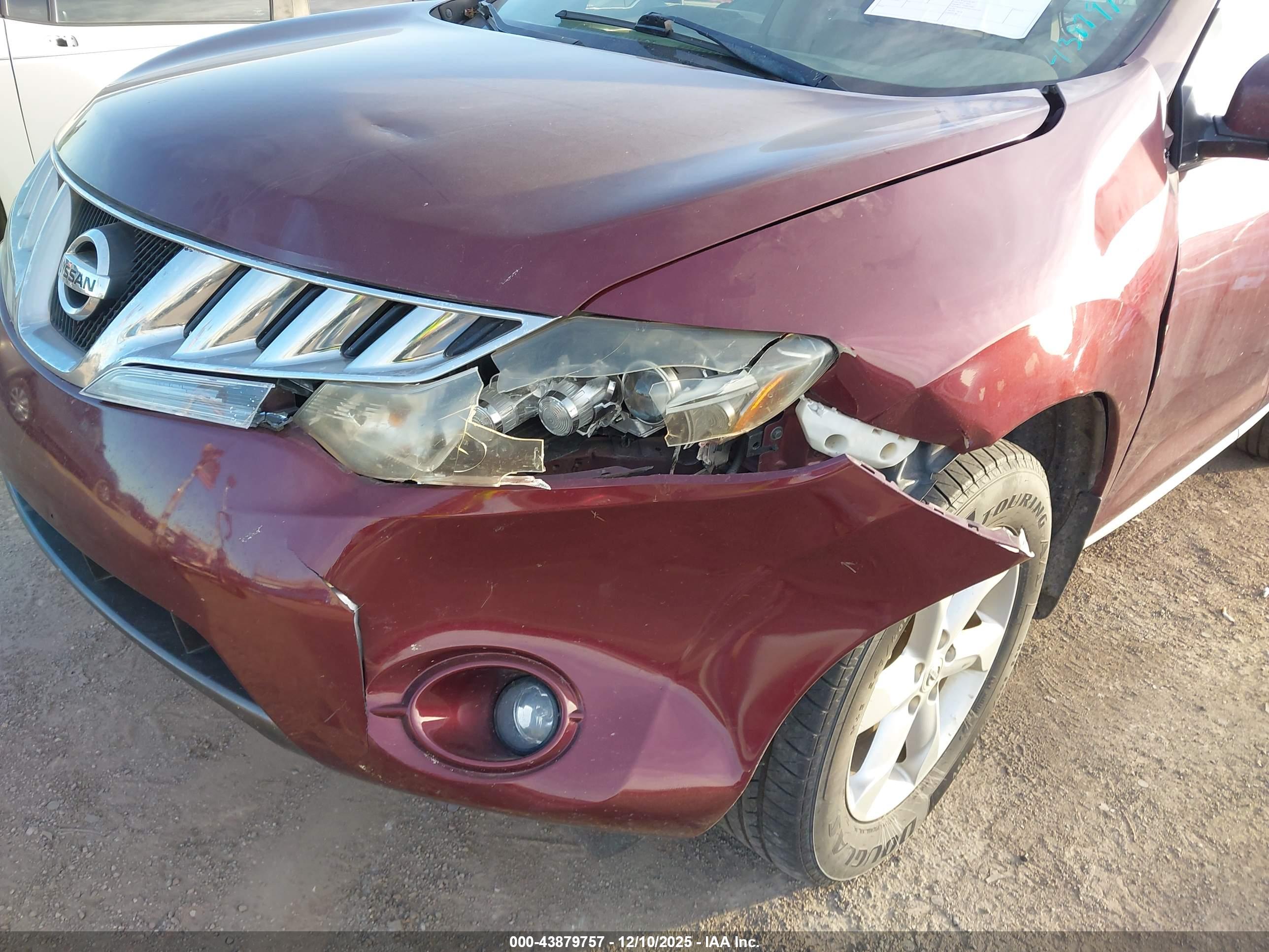 NISSAN MURANO image 6