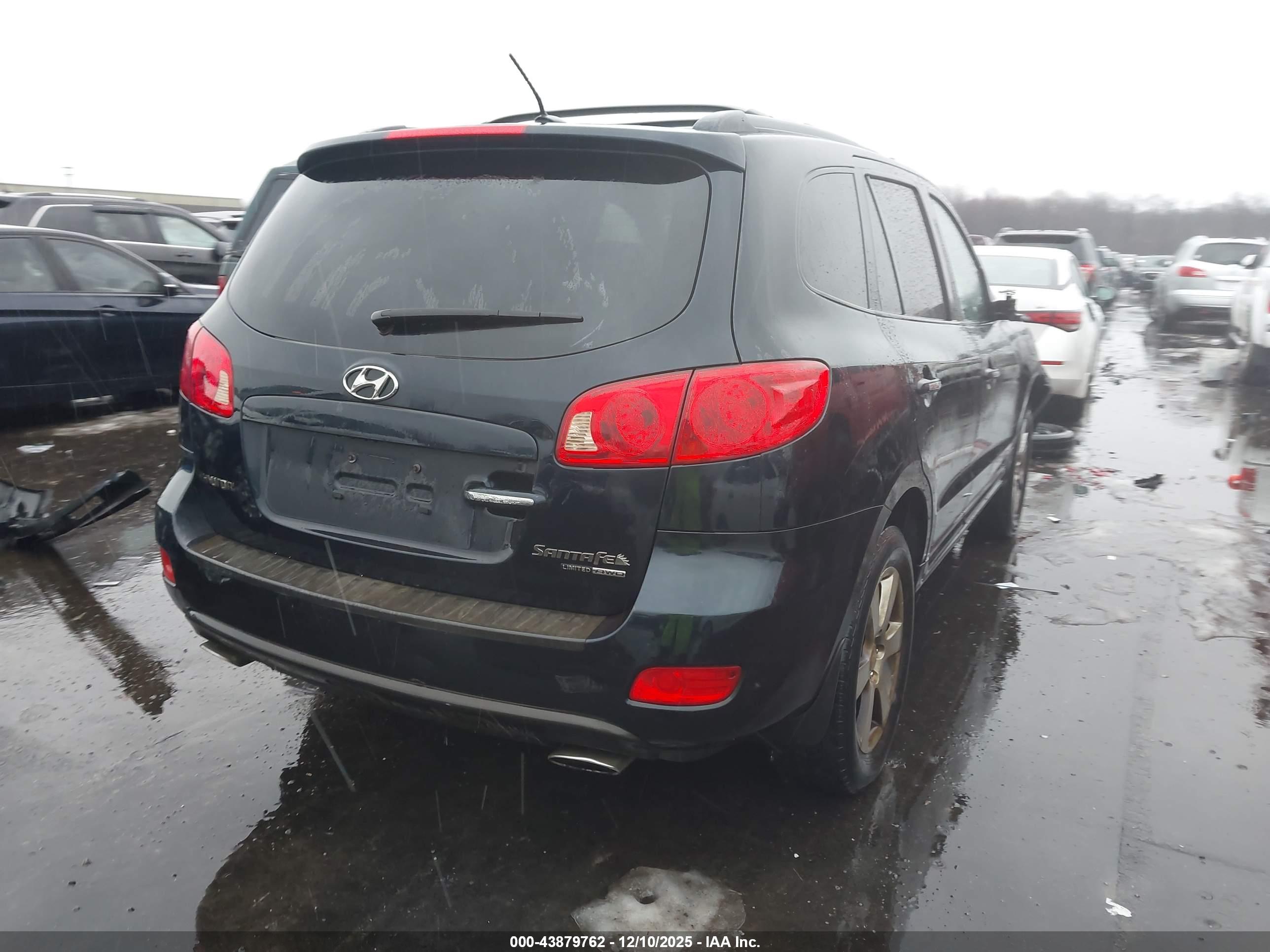 HYUNDAI SANTA image 4