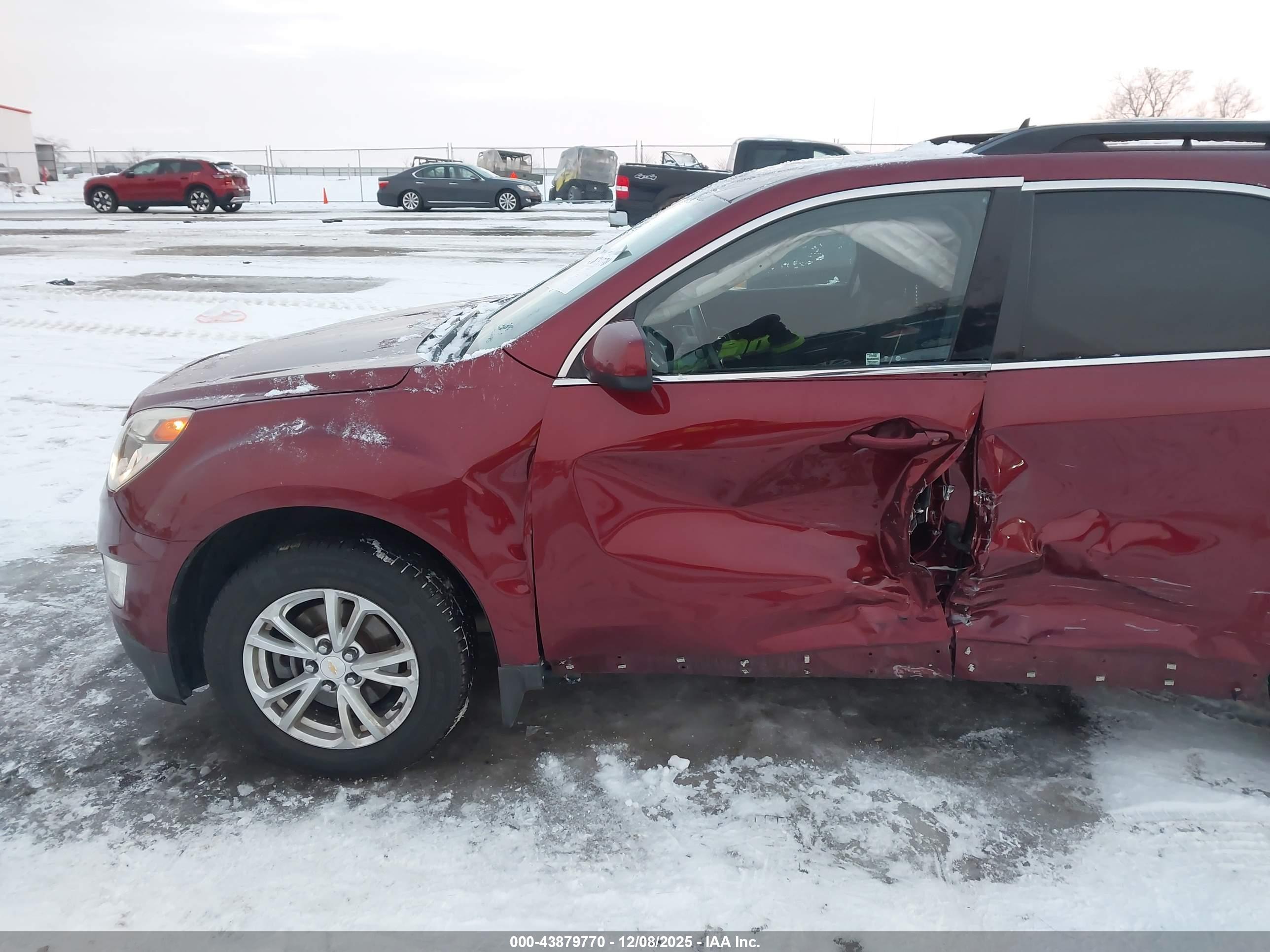 CHEVROLET EQUINOX image 6