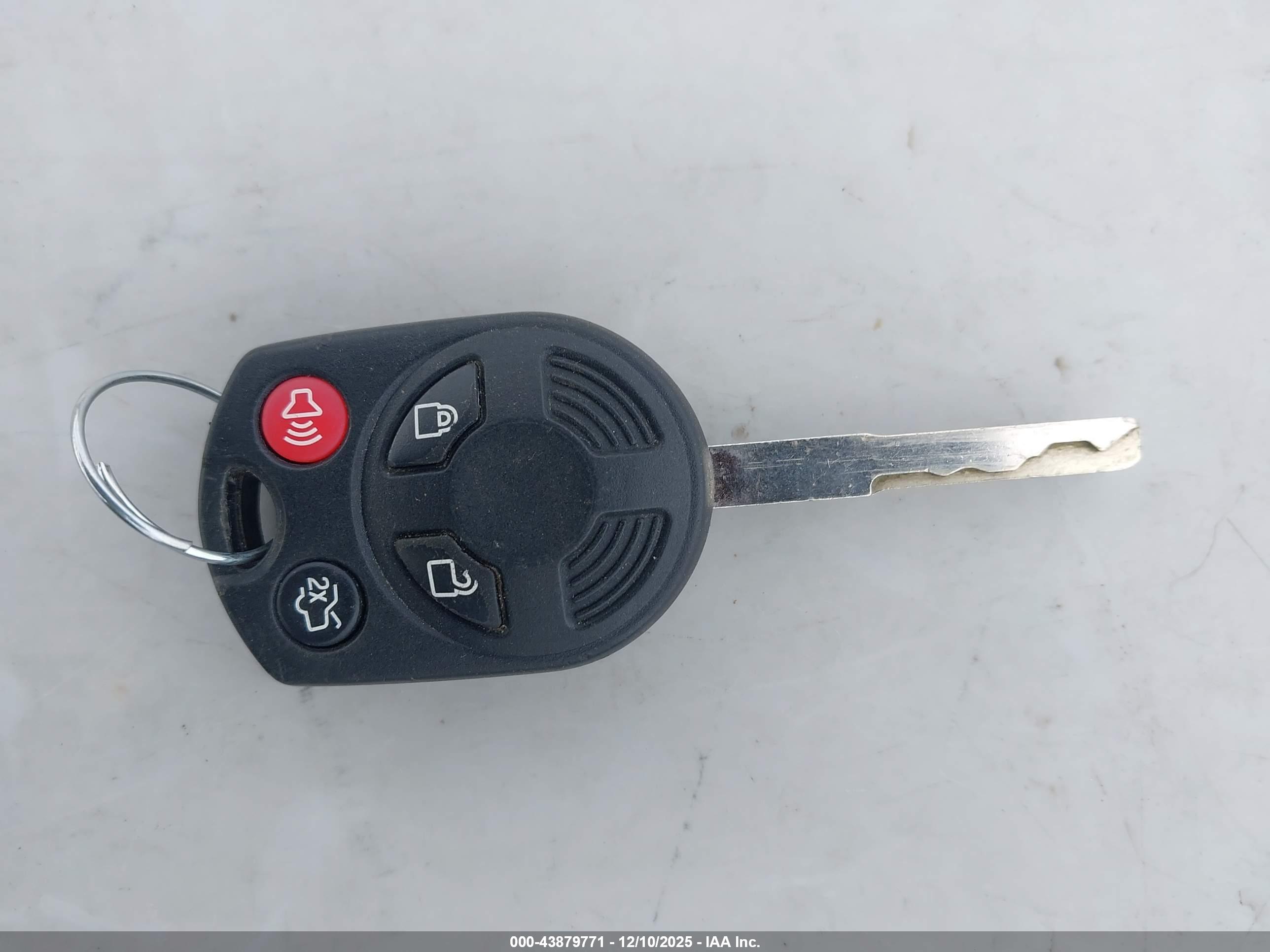 FORD FOCUS image 11