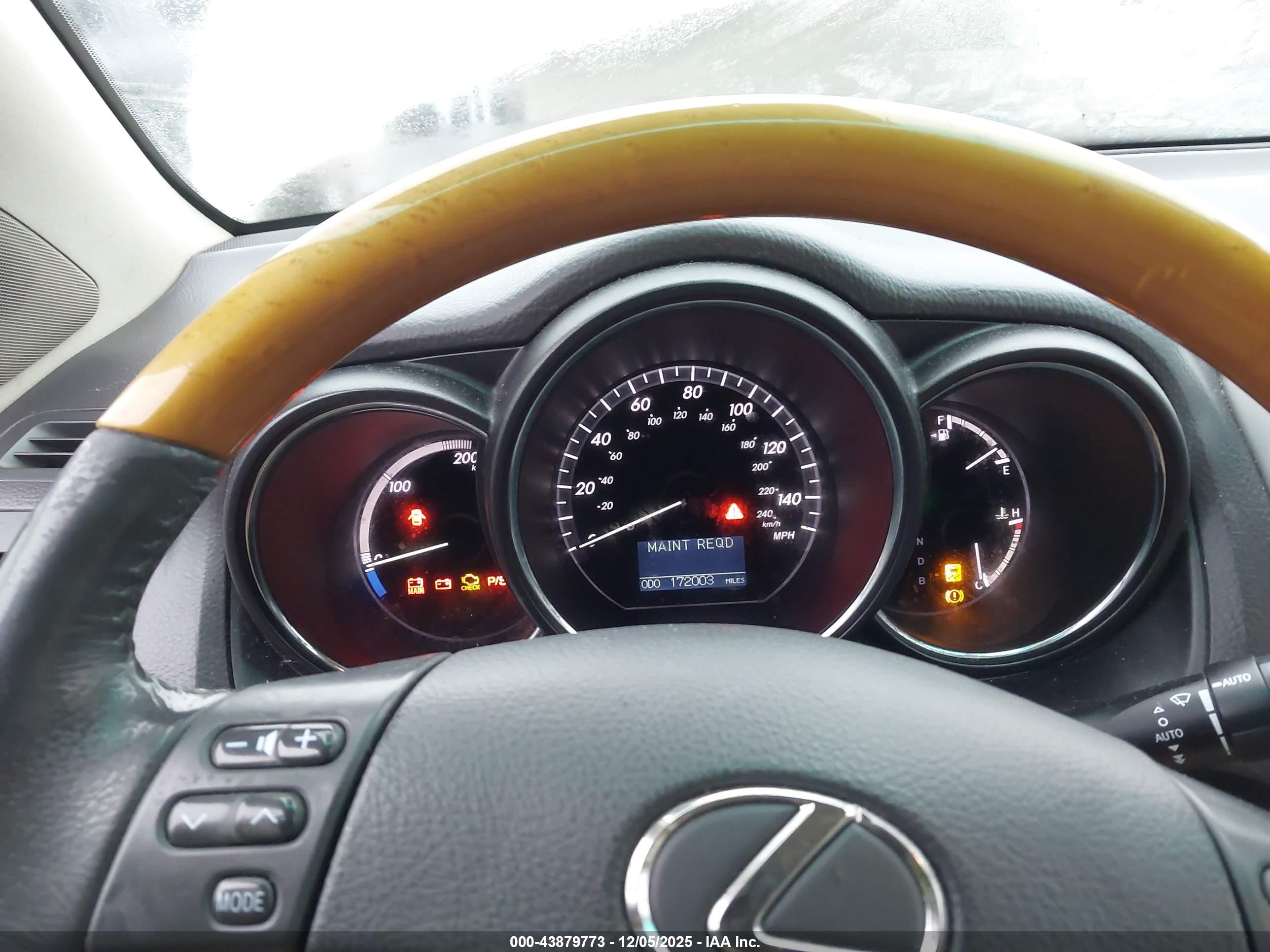 LEXUS RX image 7