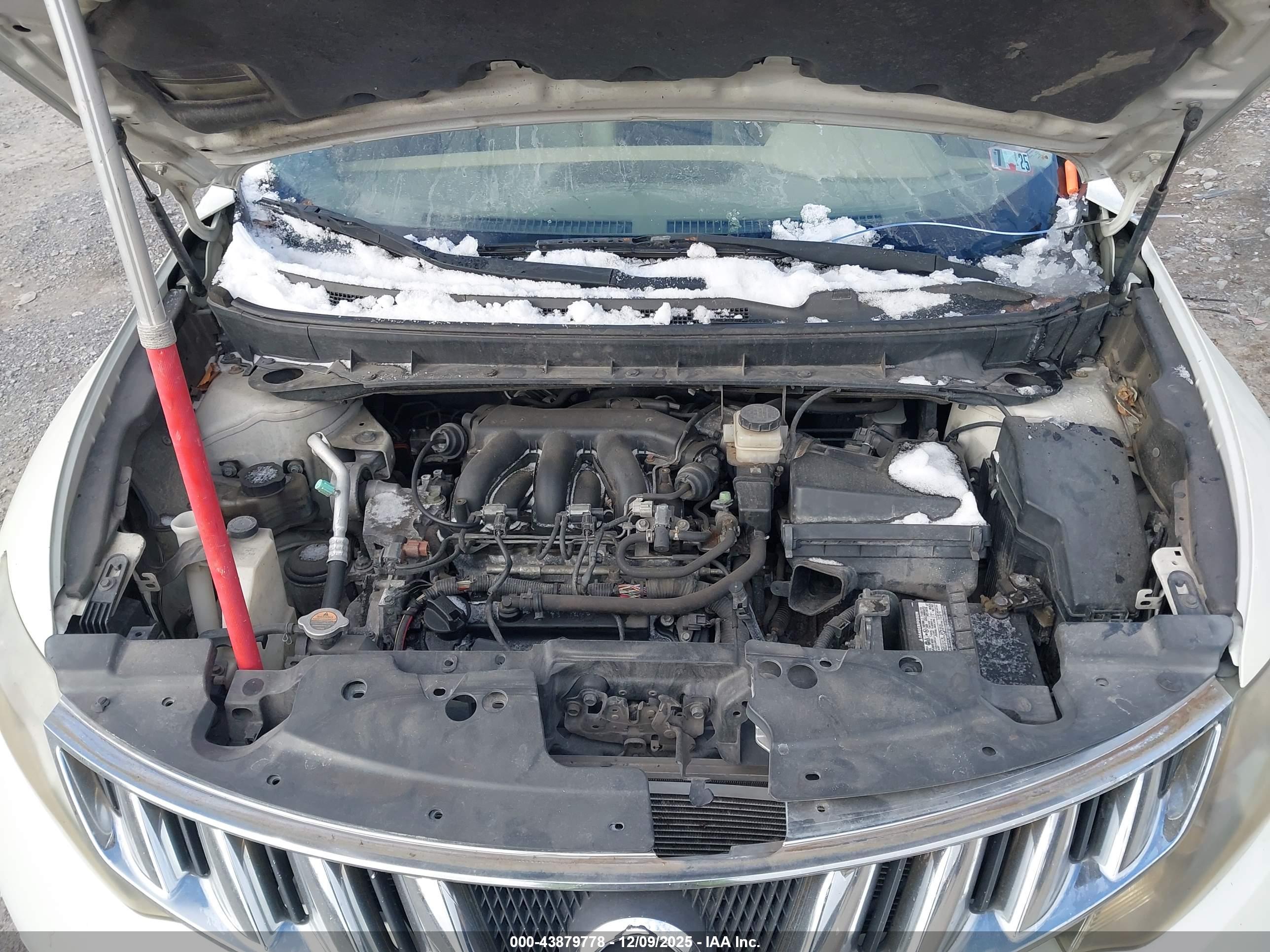 NISSAN MURANO image 10