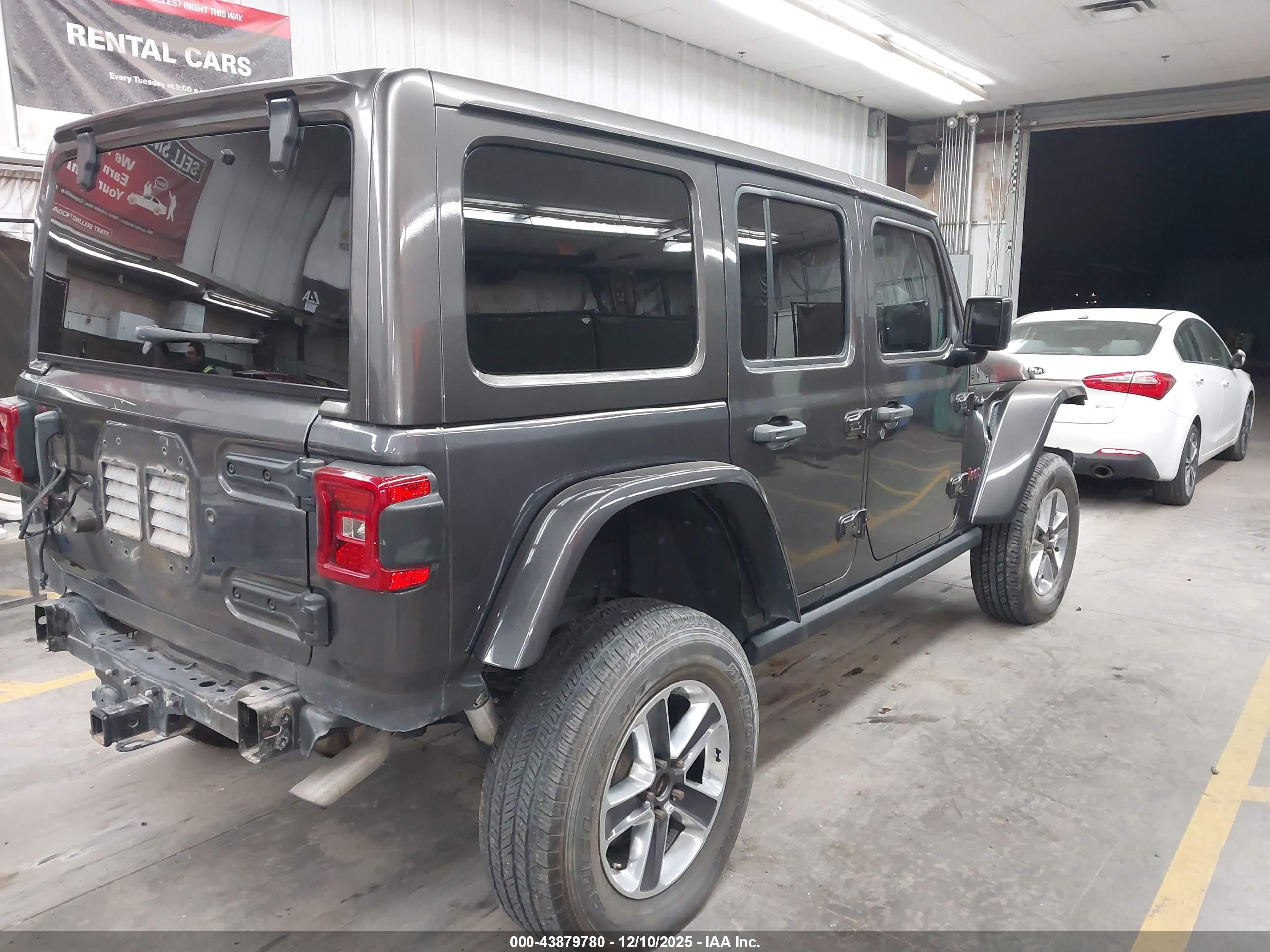 JEEP WRANGLER image 4