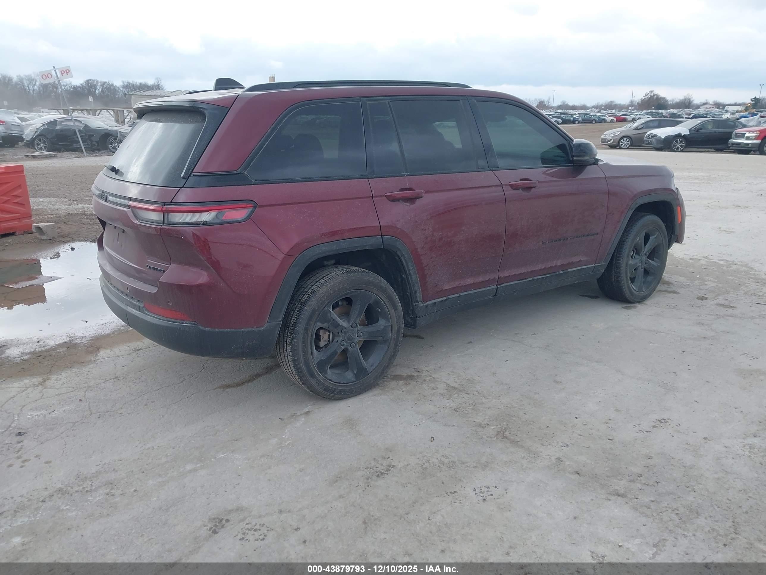 JEEP GRAND image 4