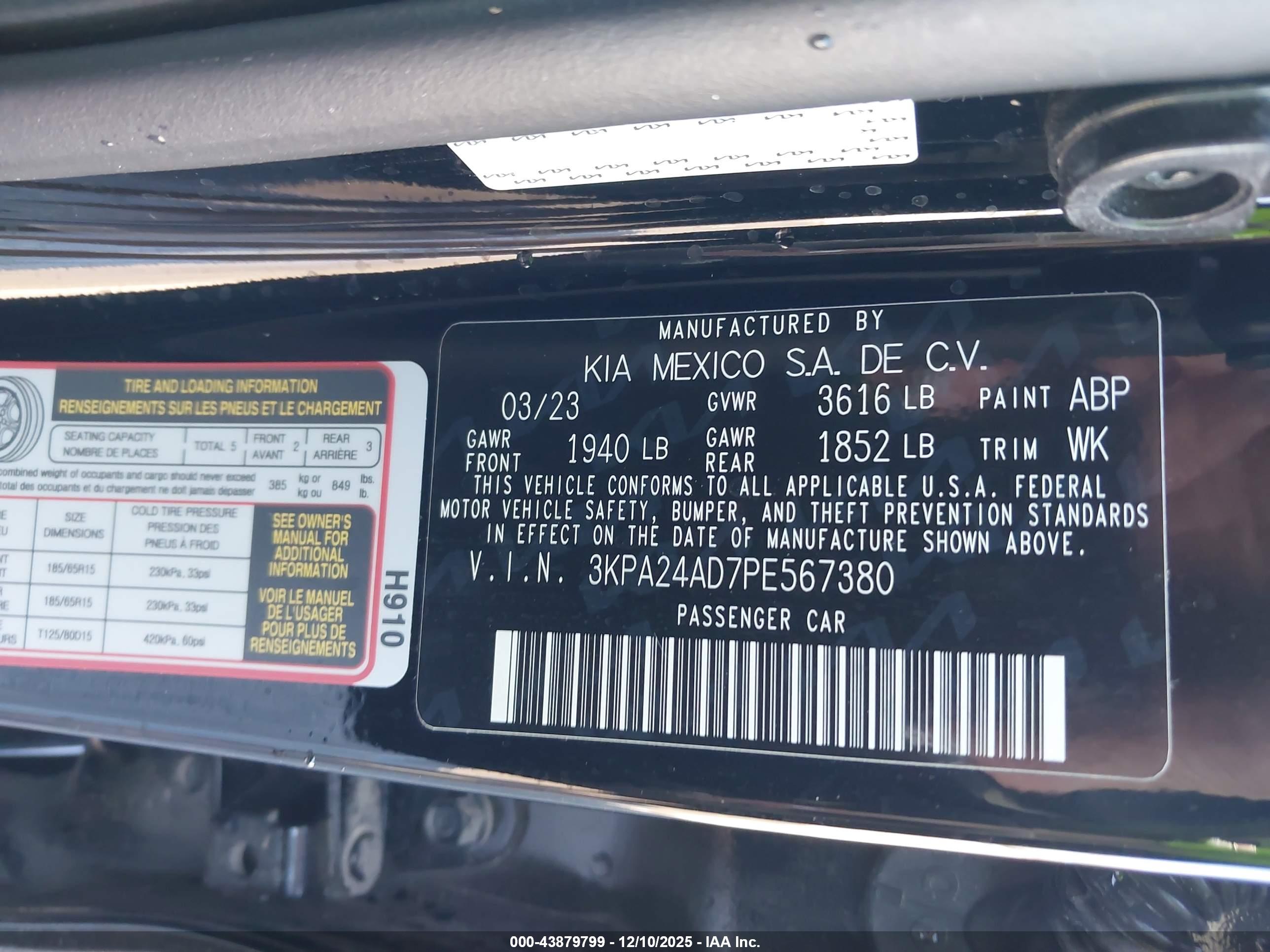 KIA RIO image 9
