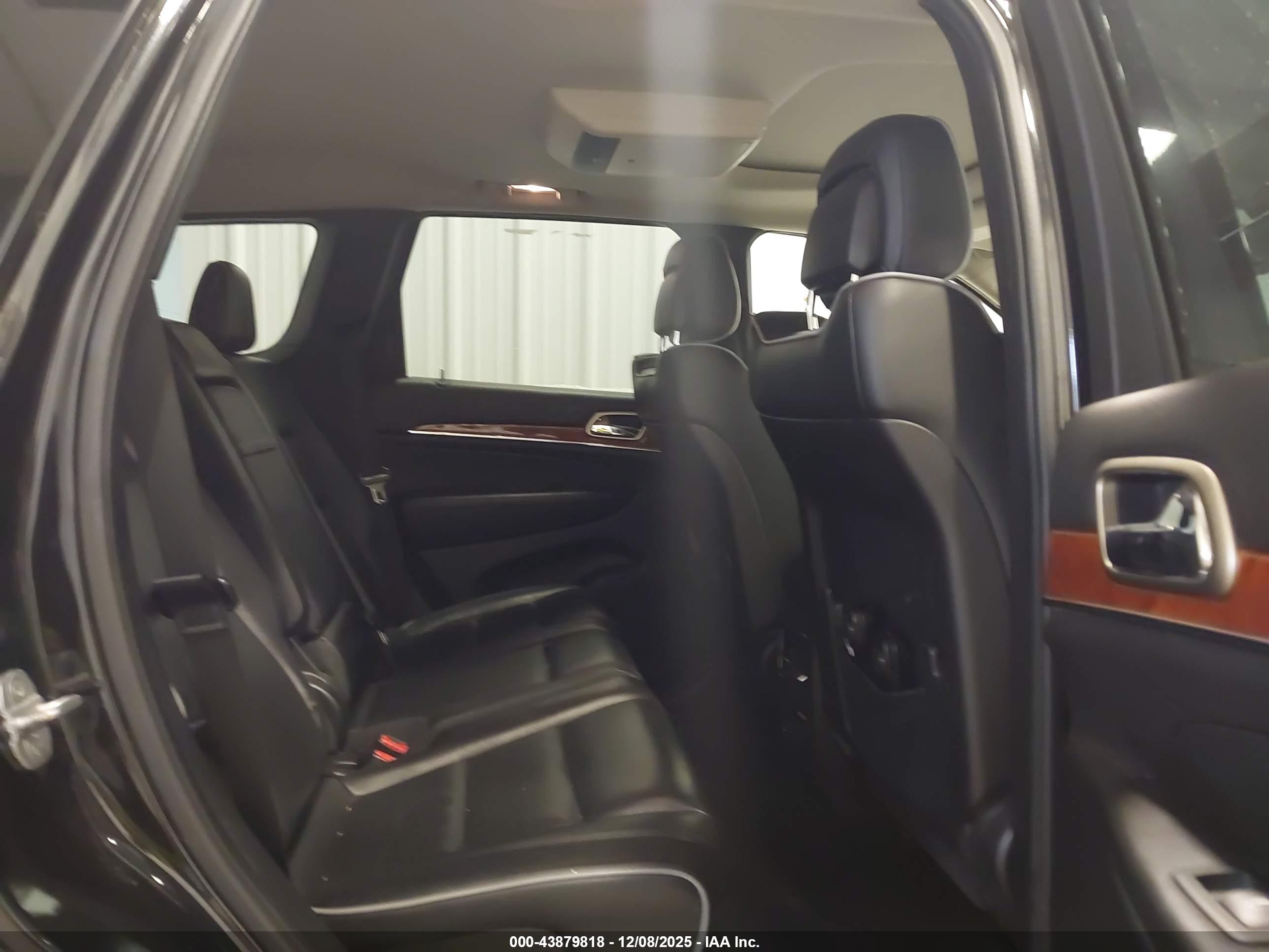 JEEP GRAND image 8