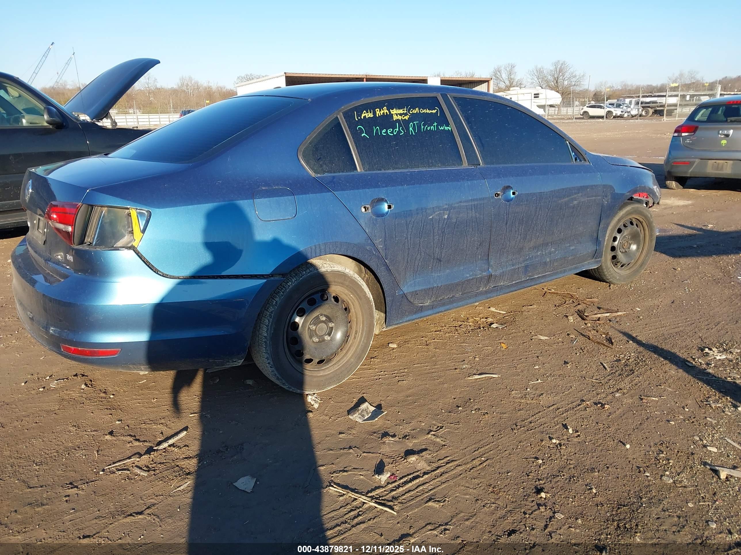 VOLKSWAGEN JETTA image 4
