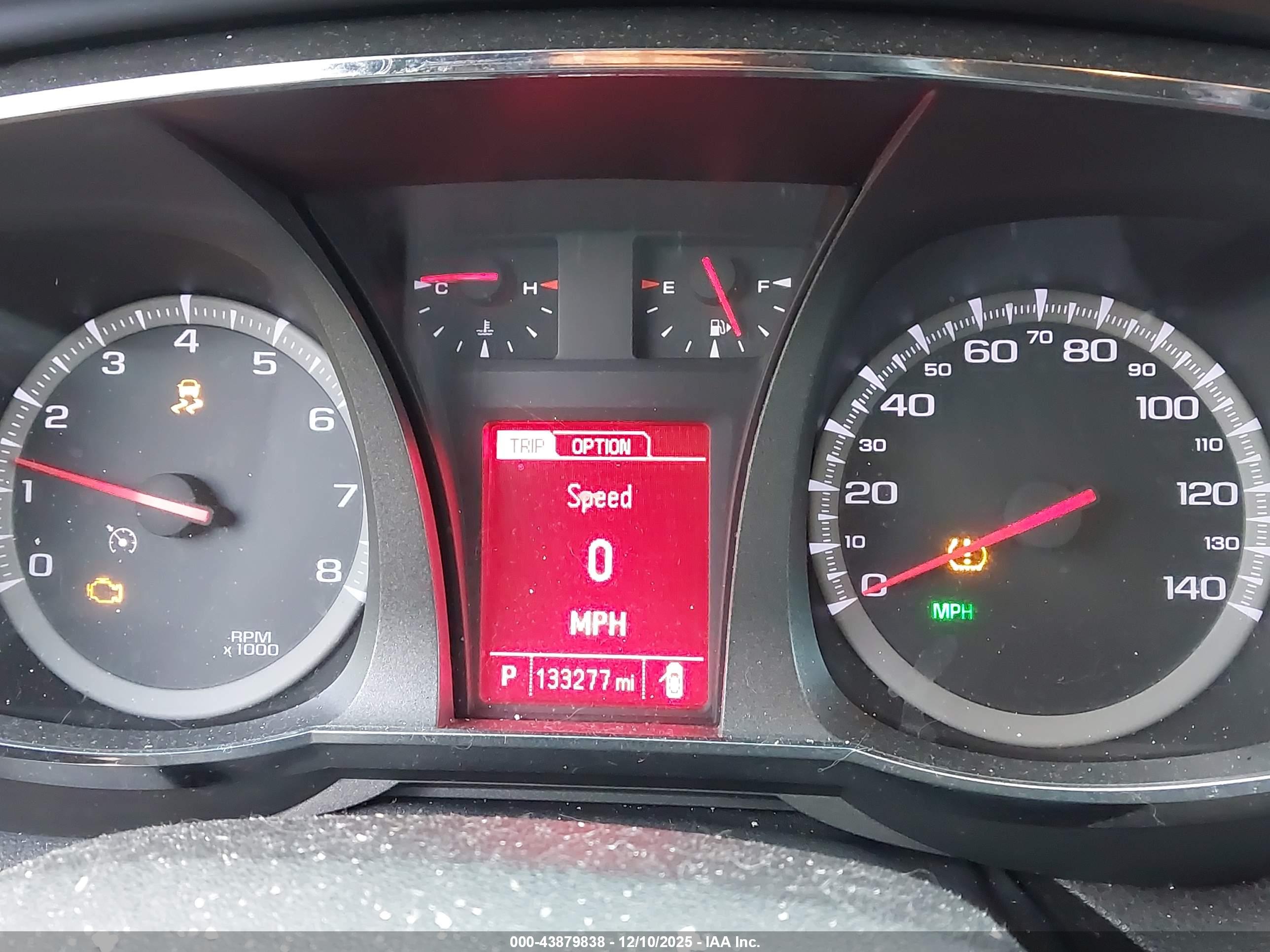 GMC TERRAIN image 7