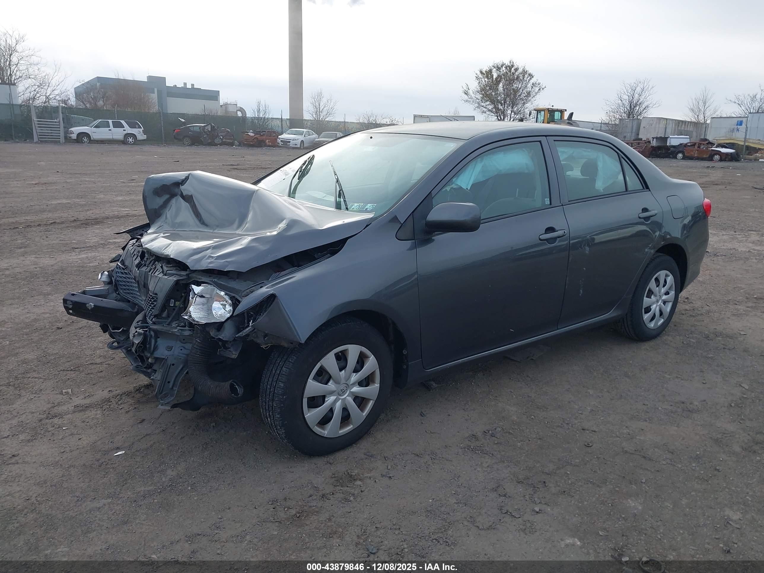 TOYOTA COROLLA image 2