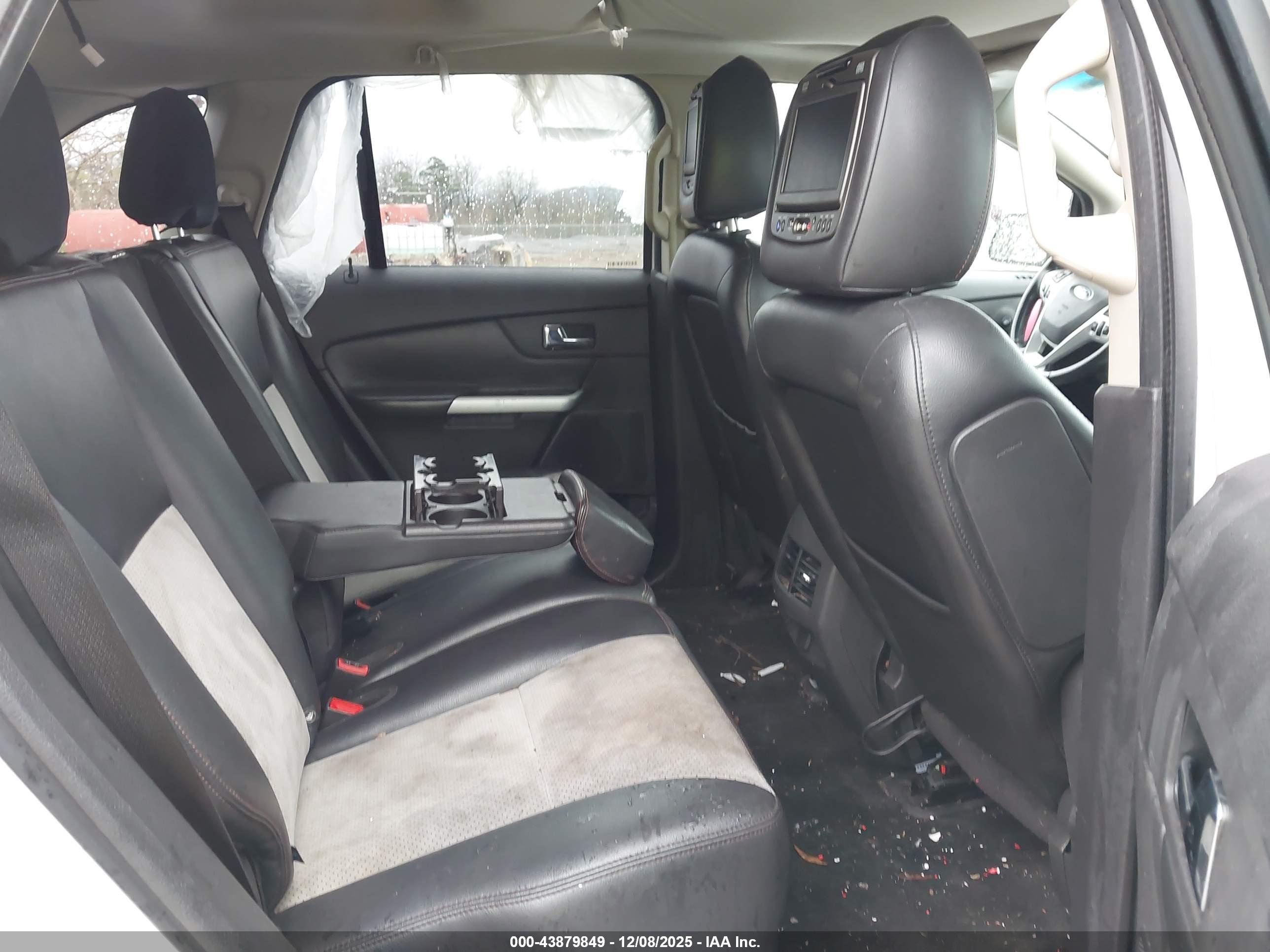 FORD EDGE image 8