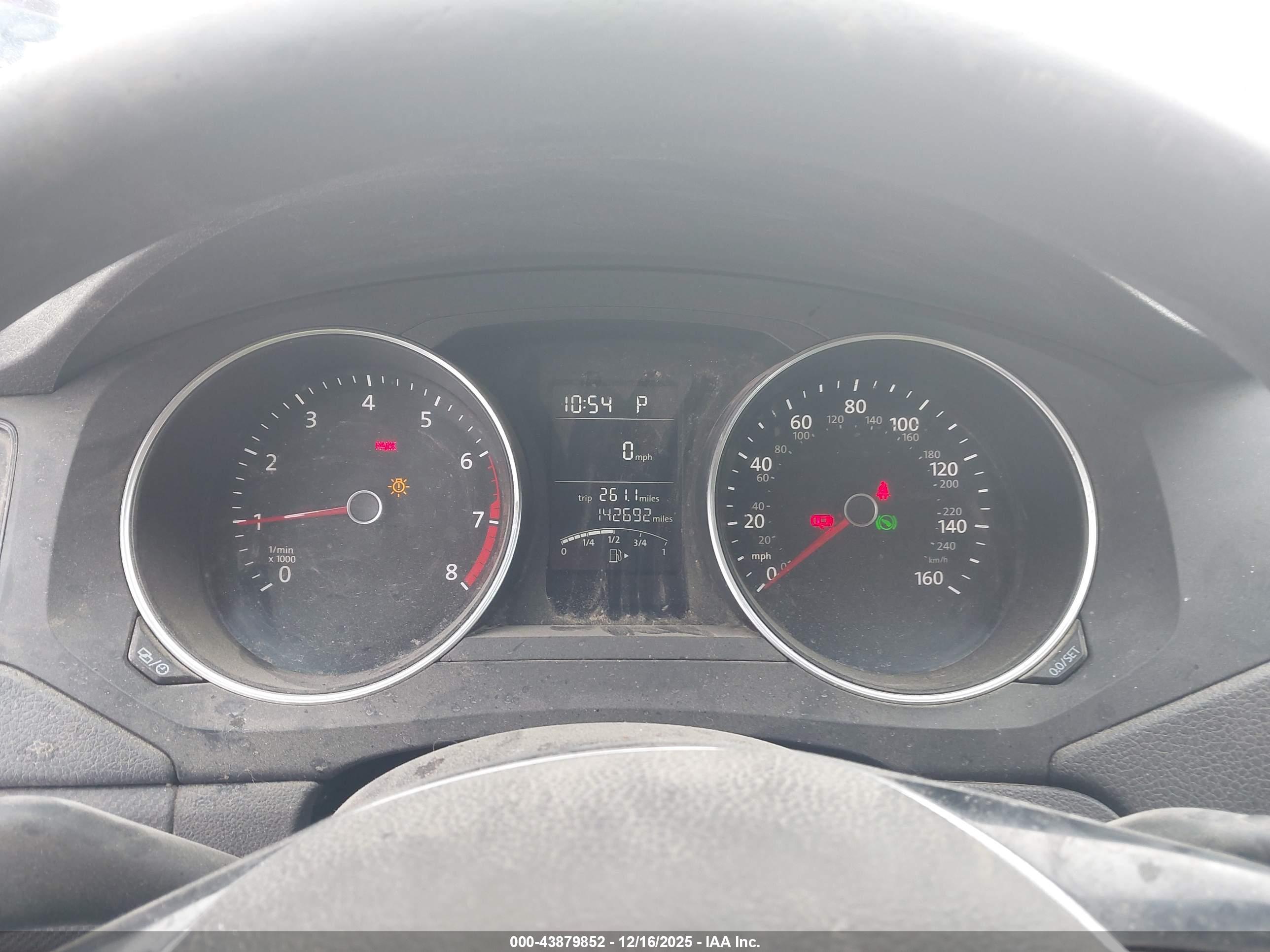 VOLKSWAGEN JETTA image 7