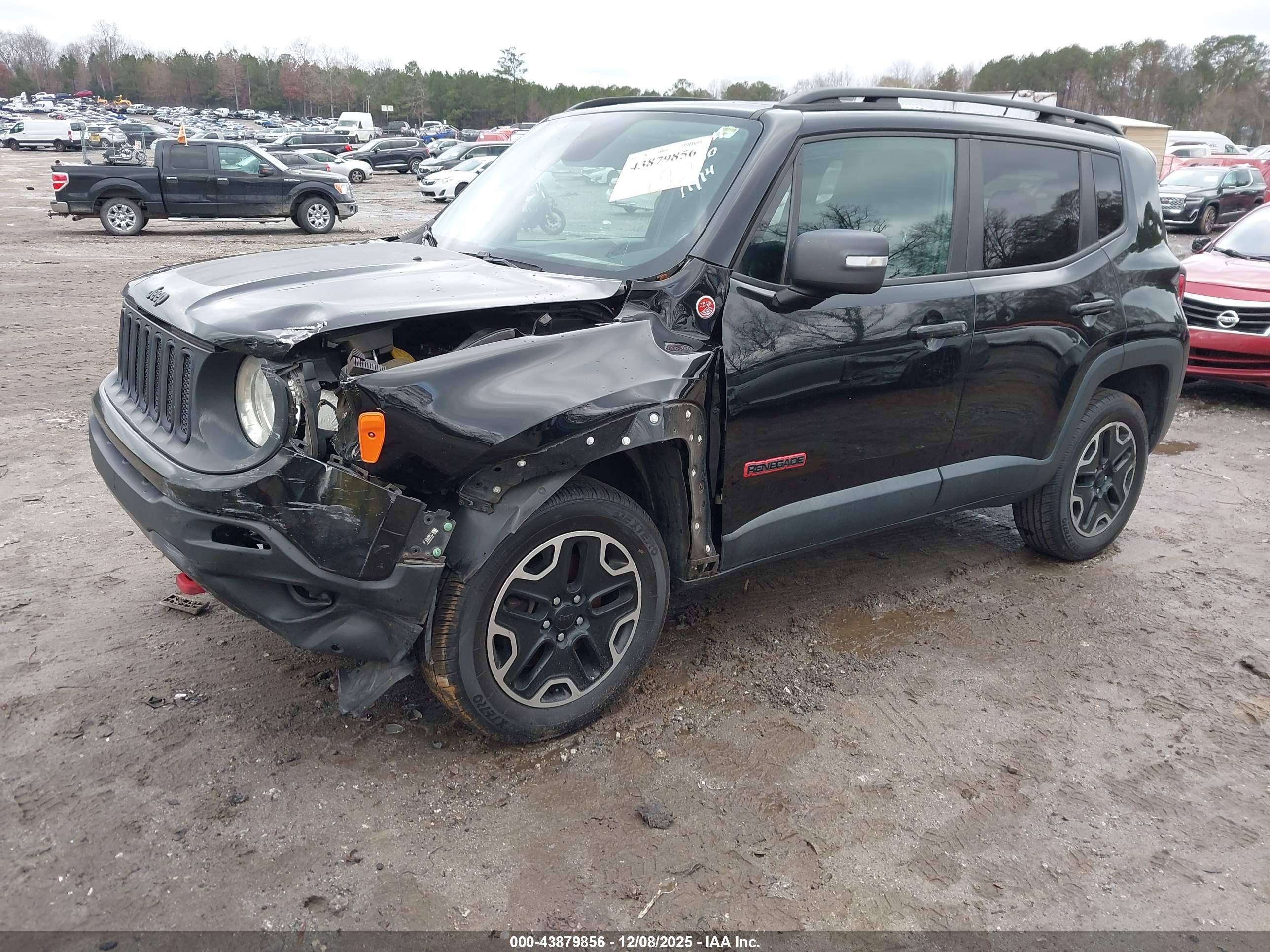 JEEP RENEGADE image 2