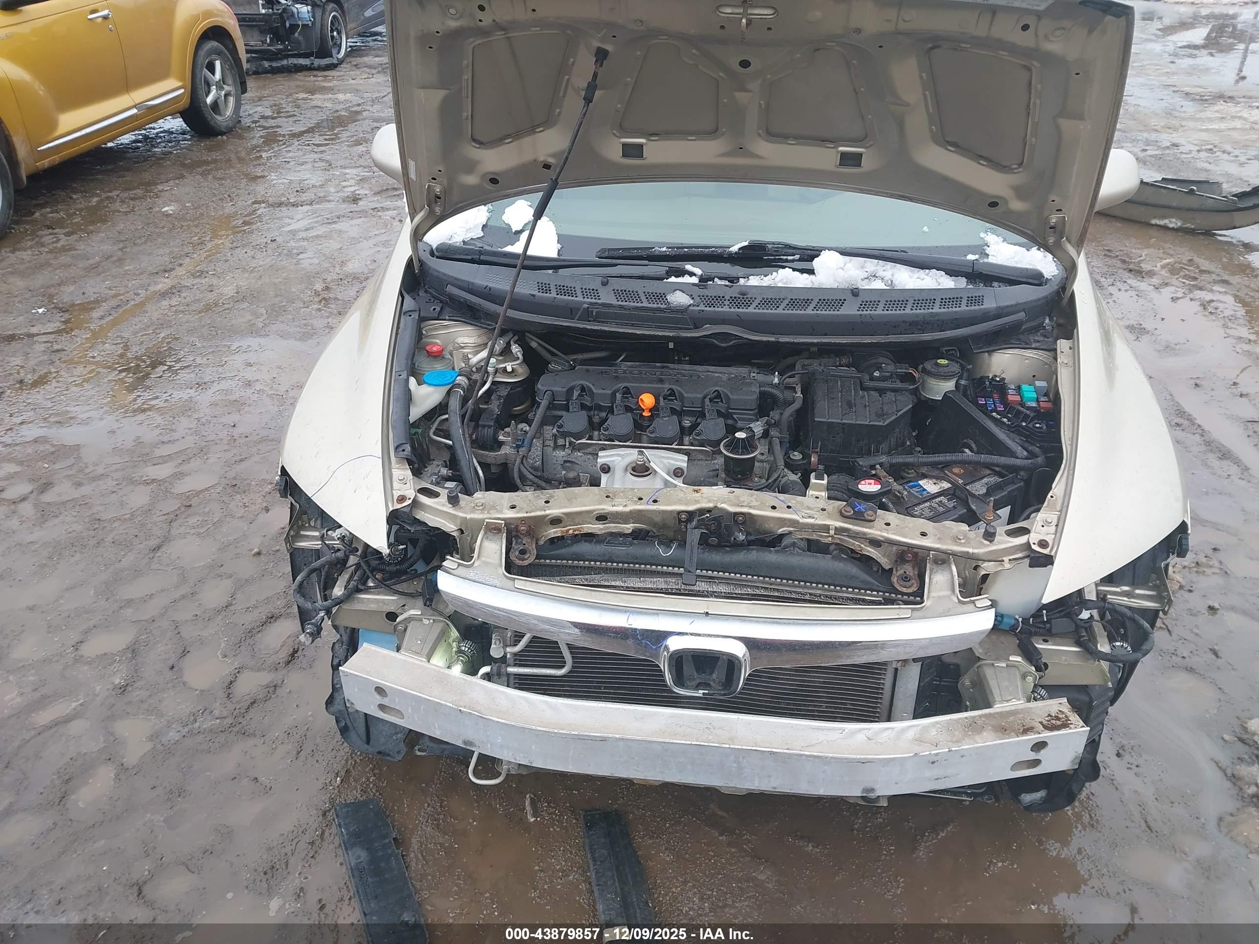 HONDA CIVIC image 10