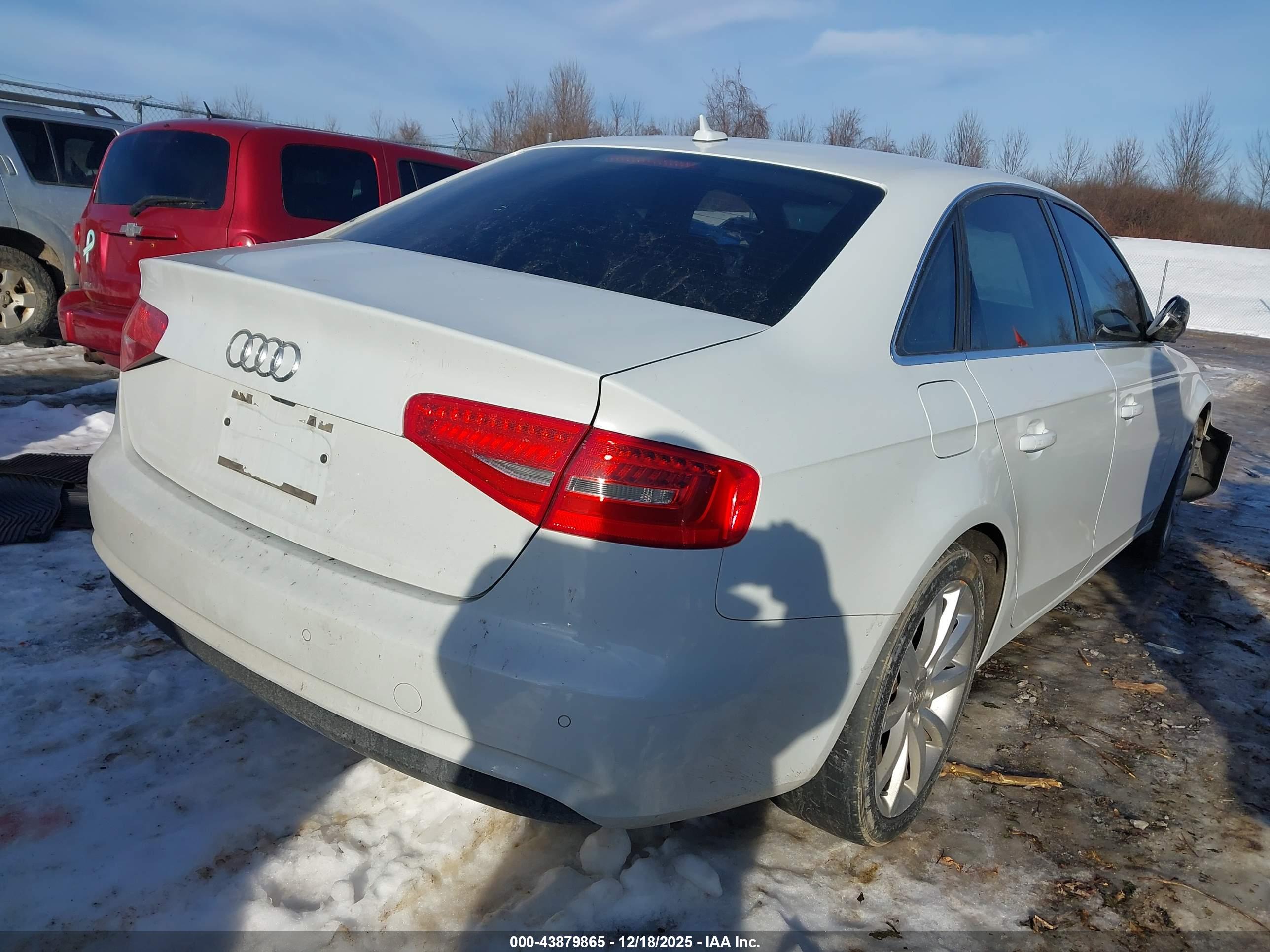 AUDI A4 image 4