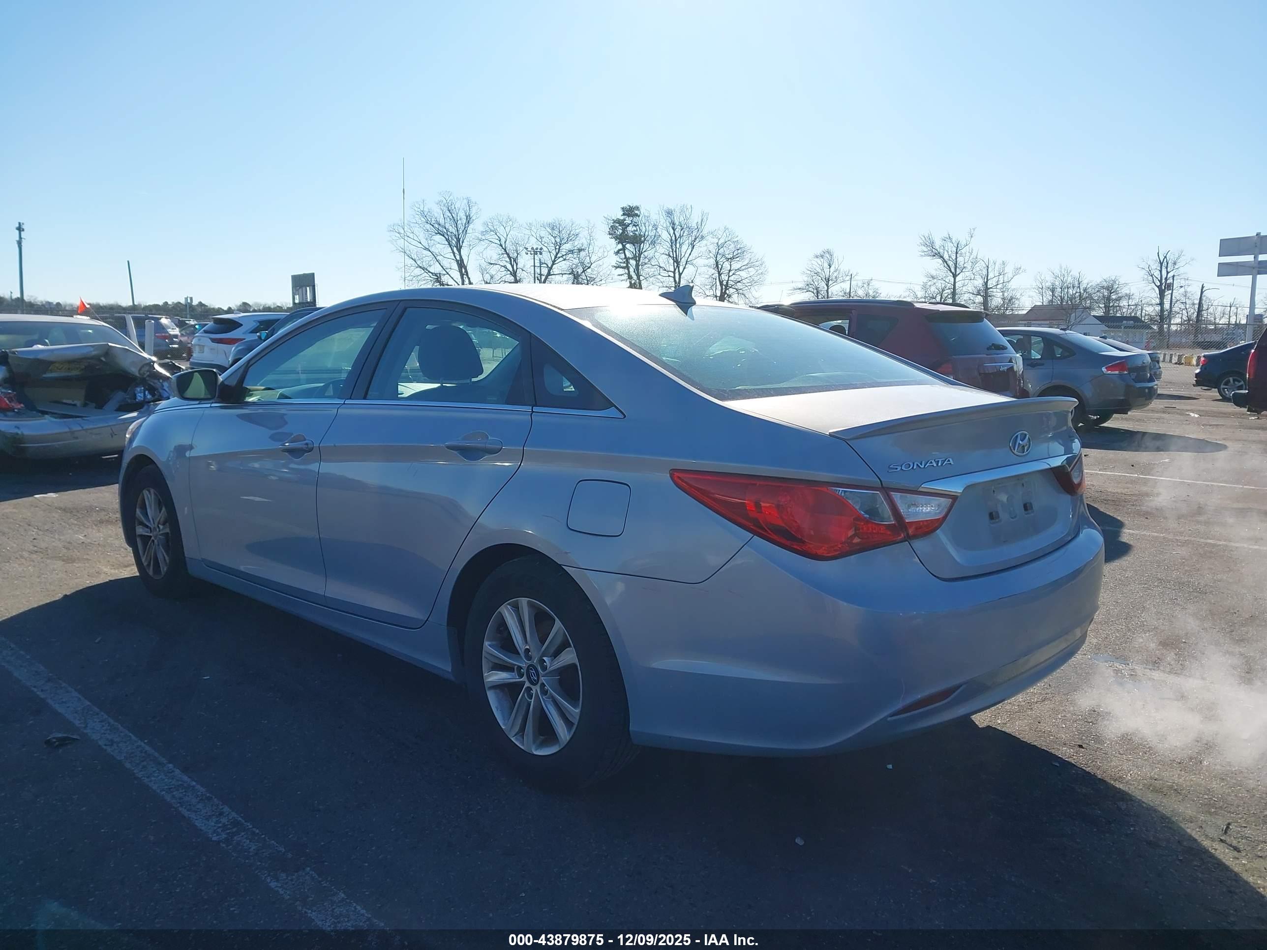 HYUNDAI SONATA image 3