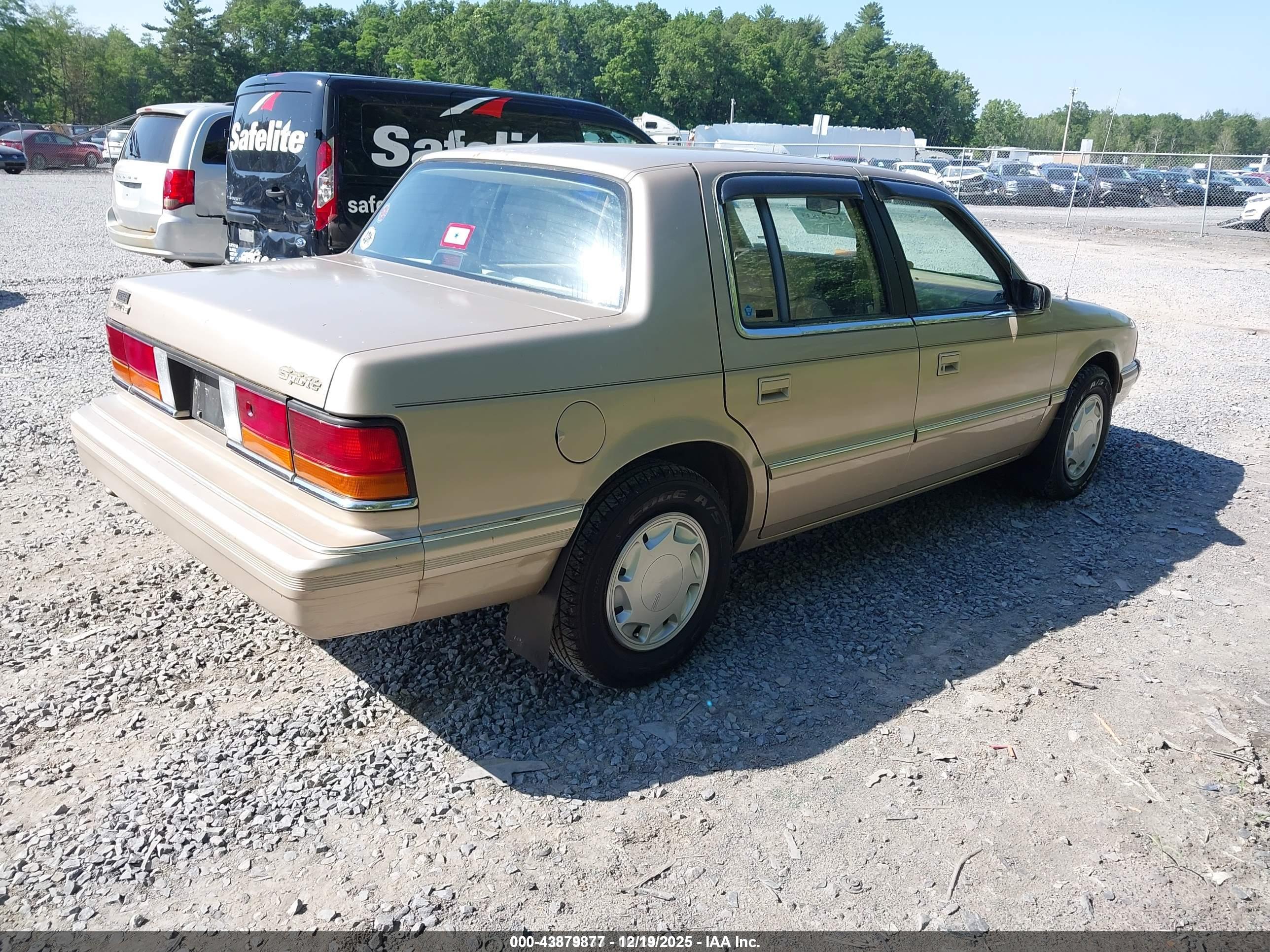 DODGE SPIRIT image 4