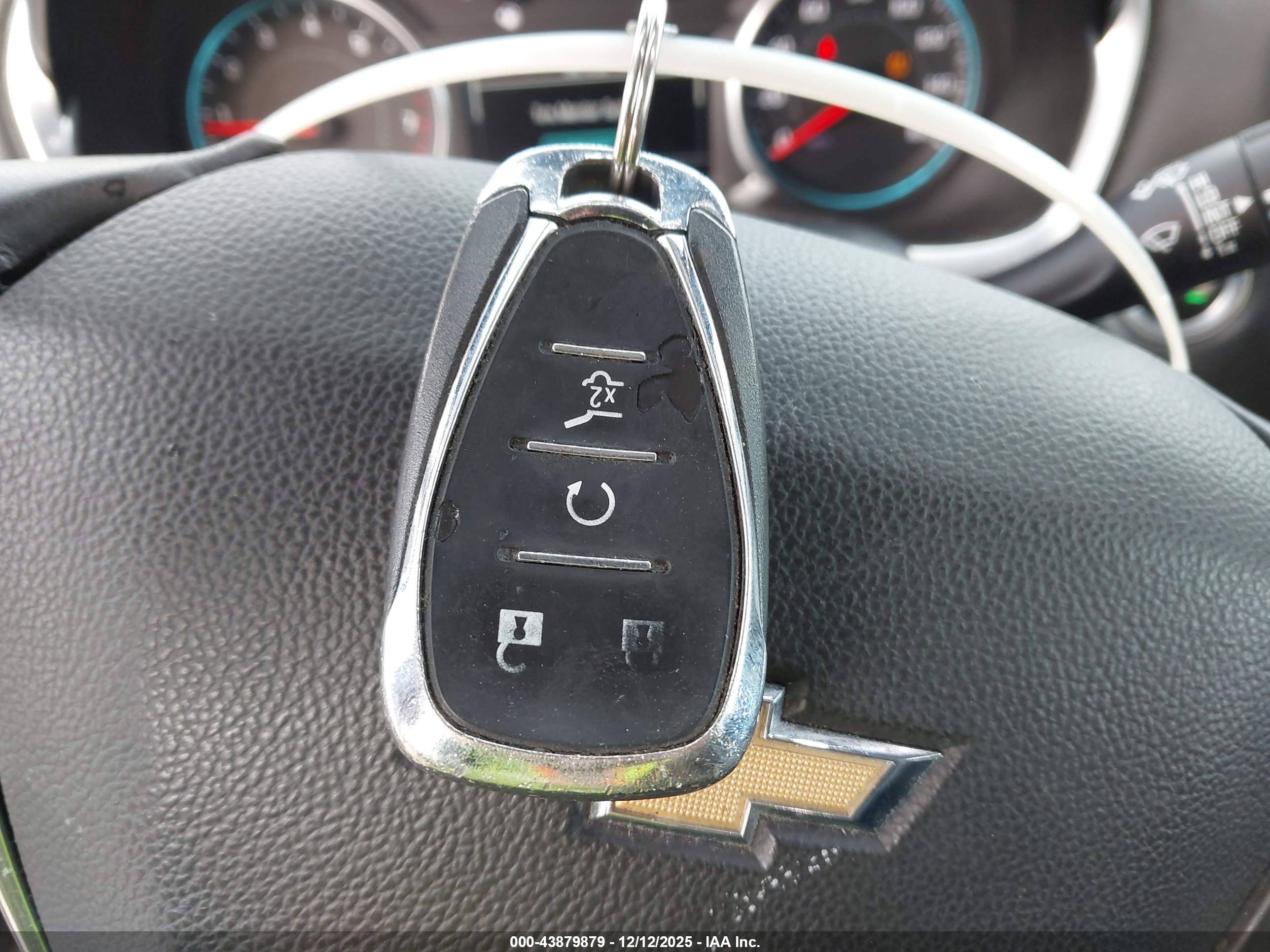 CHEVROLET TRAVERSE image 11
