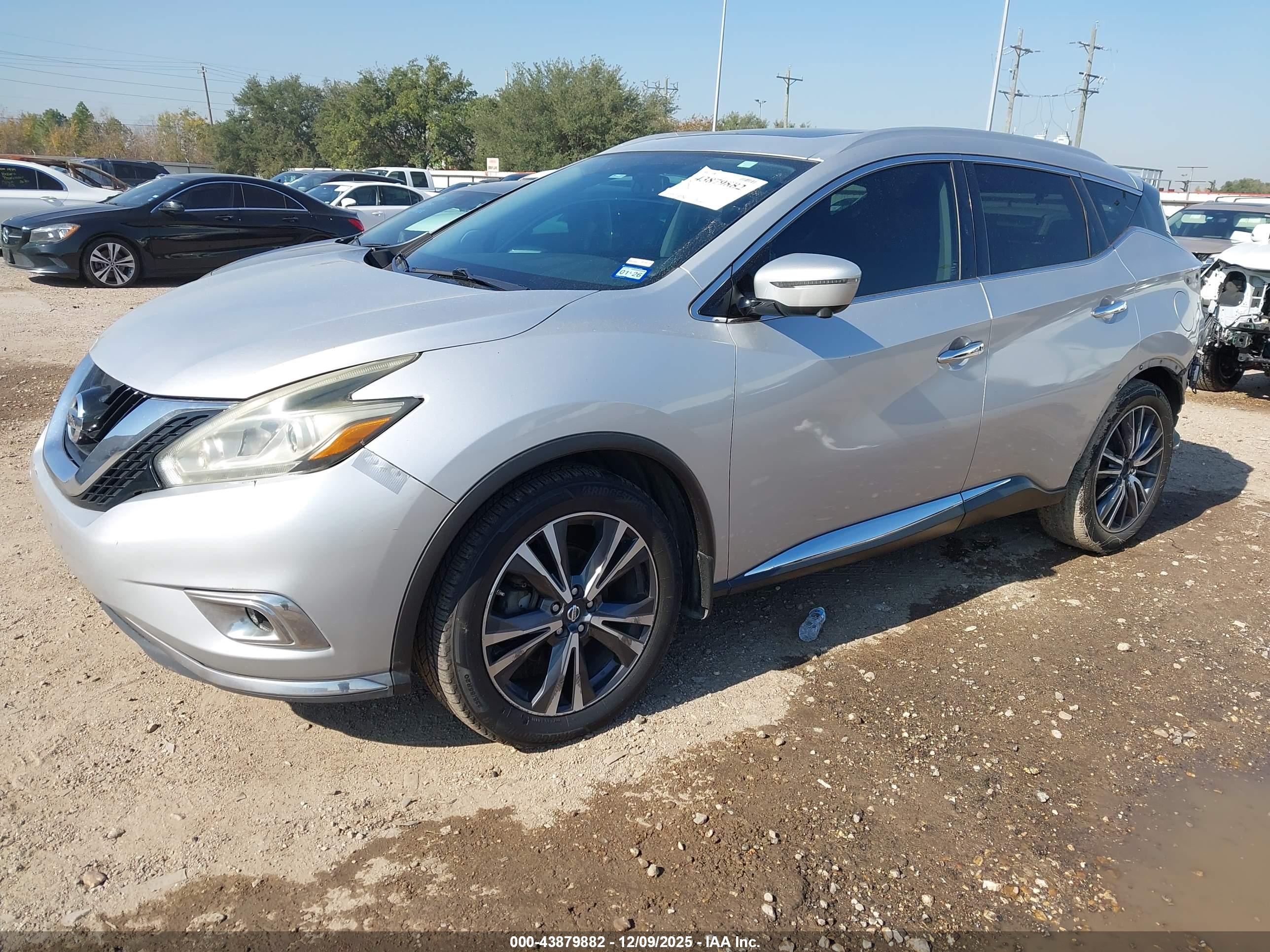 NISSAN MURANO image 2