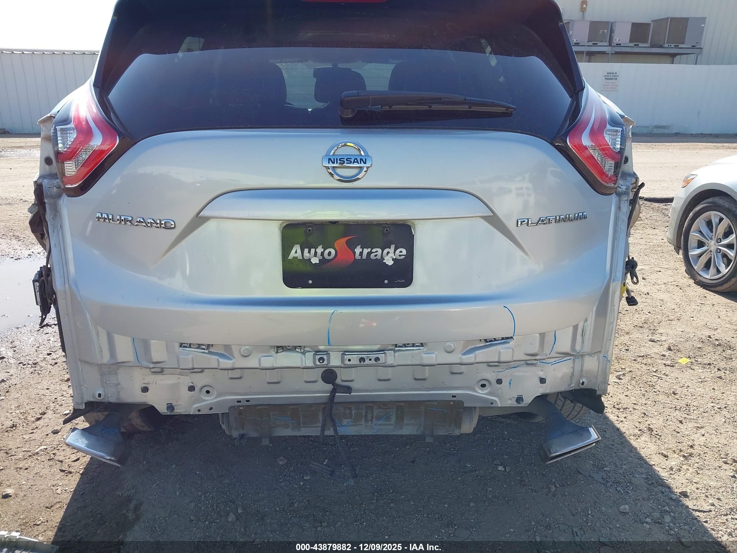 NISSAN MURANO image 6