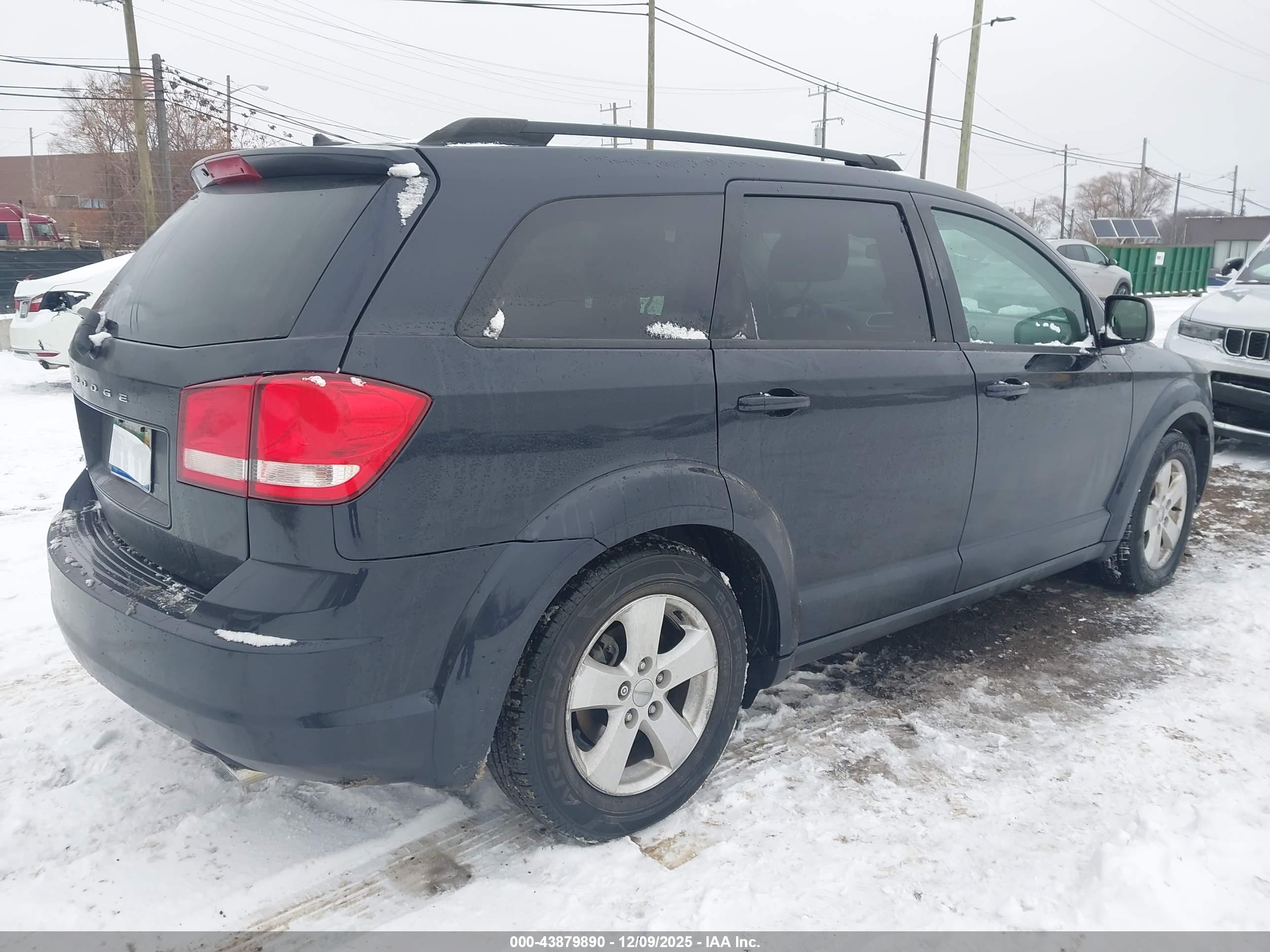 DODGE JOURNEY image 4