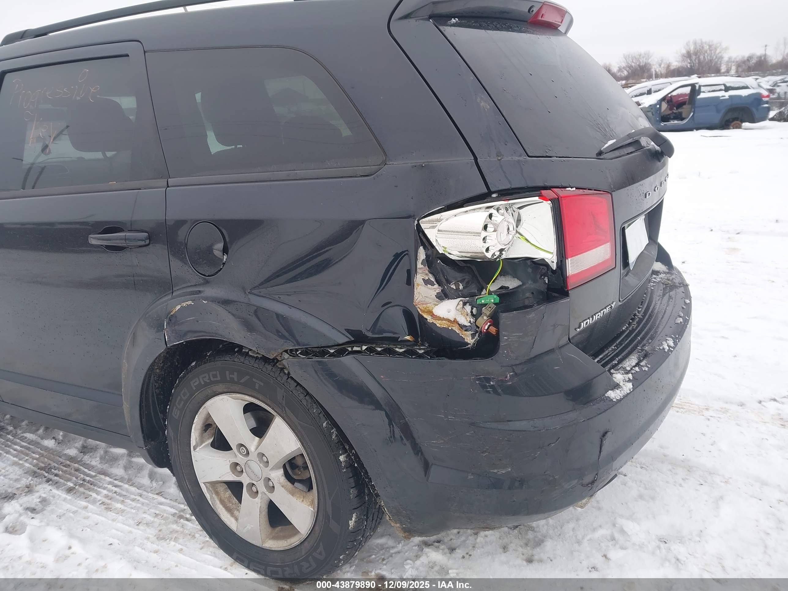 DODGE JOURNEY image 6