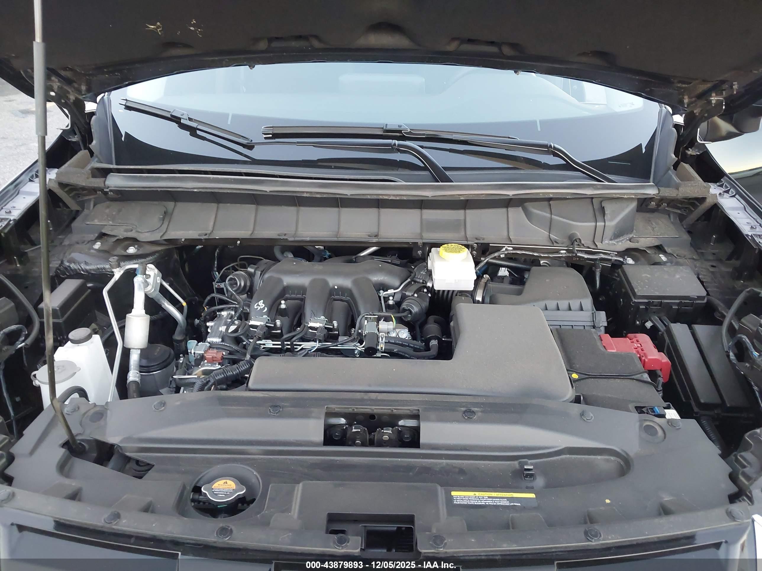 NISSAN PATHFINDER image 10