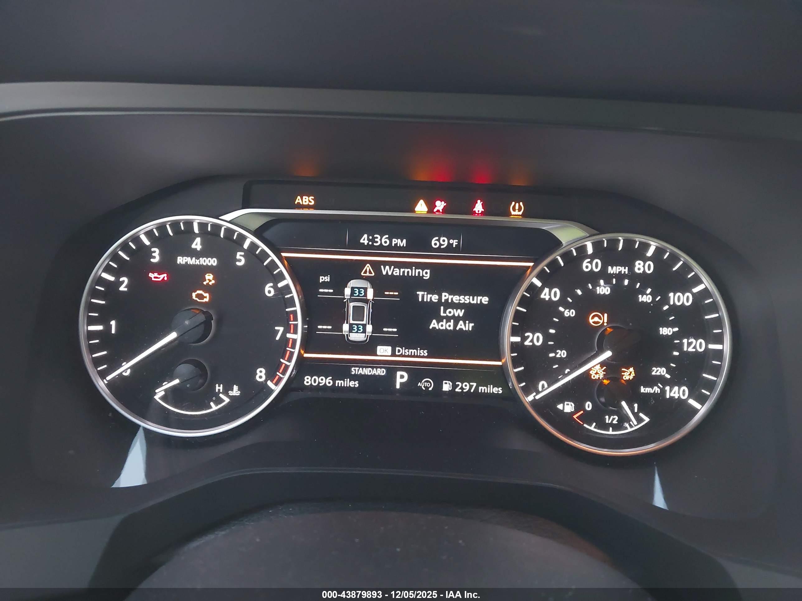 NISSAN PATHFINDER image 7
