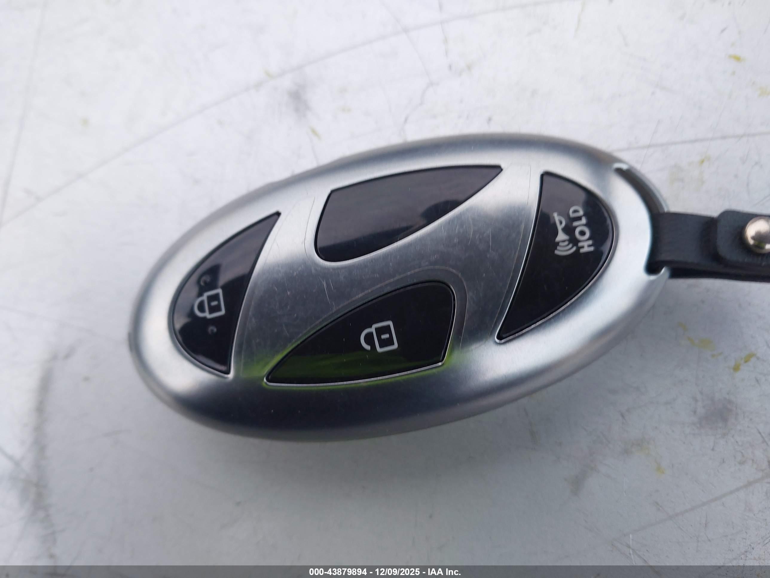 HYUNDAI SONATA image 11