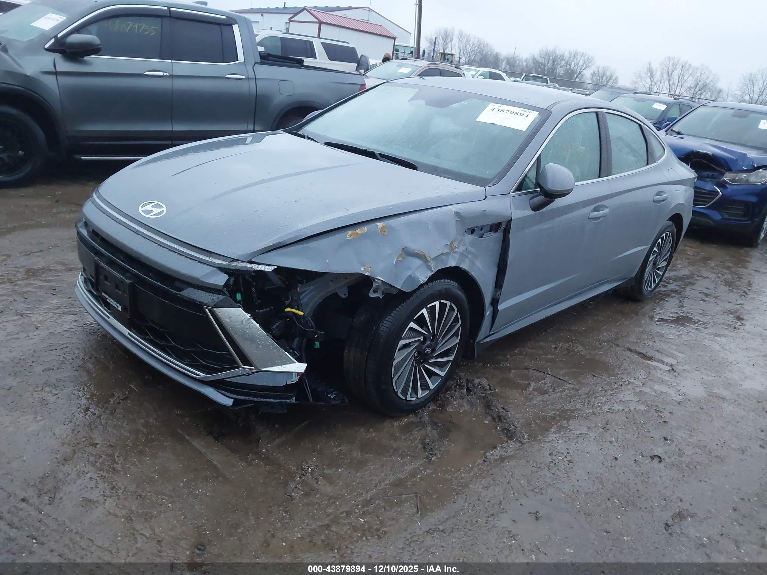 HYUNDAI SONATA image 2