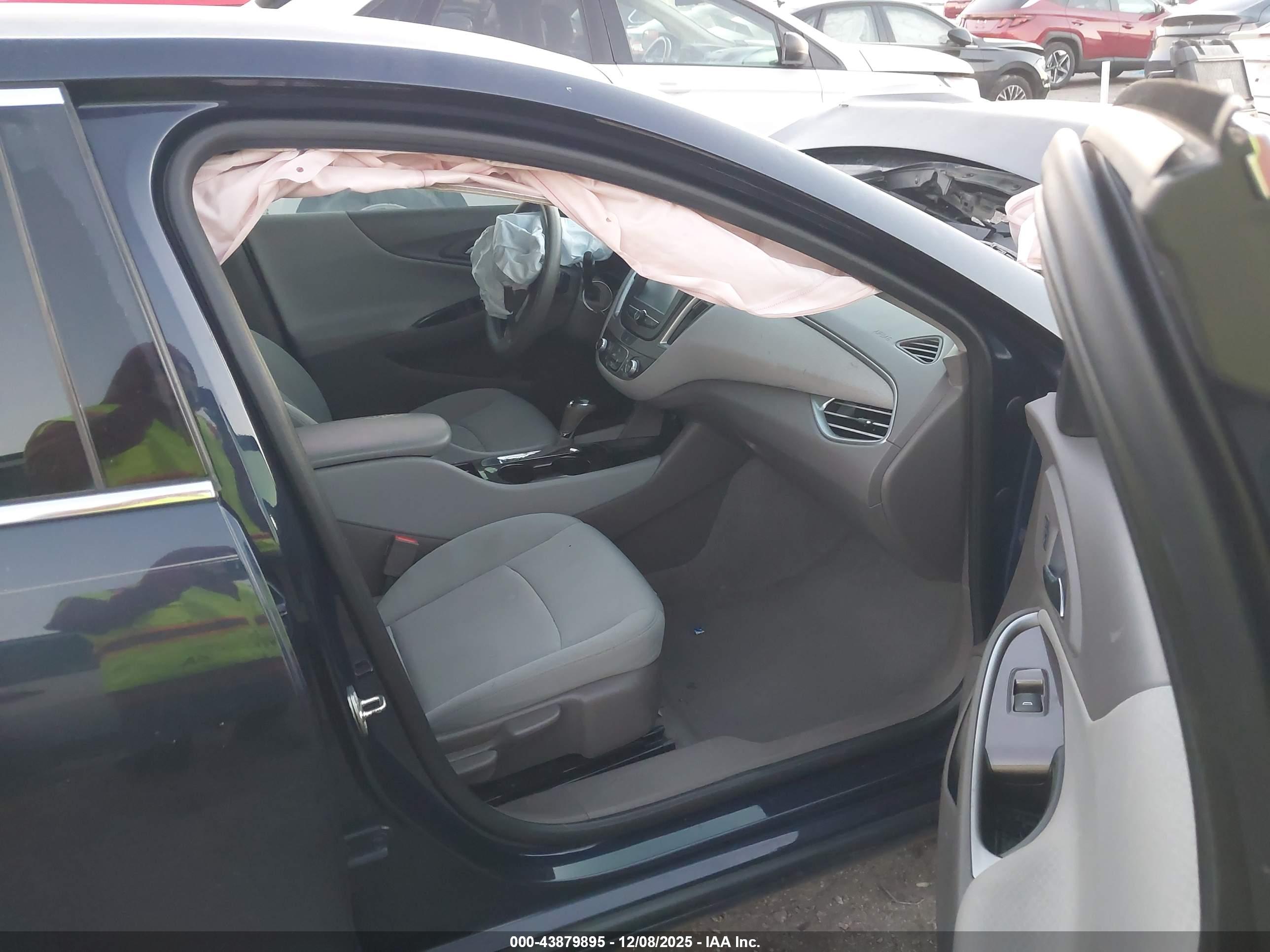 CHEVROLET MALIBU image 5