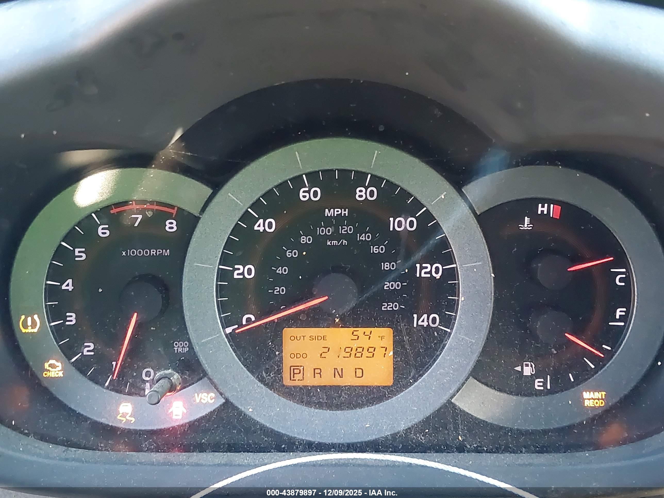TOYOTA RAV4 image 7