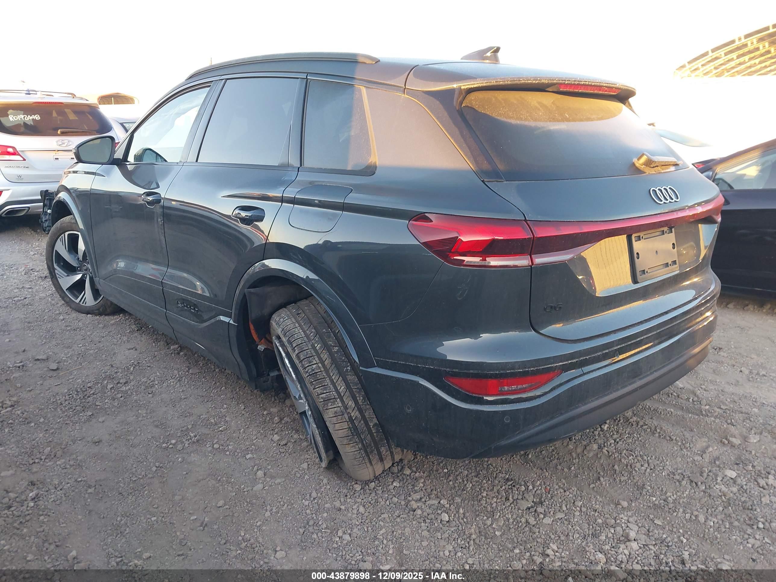 AUDI Q6 image 3