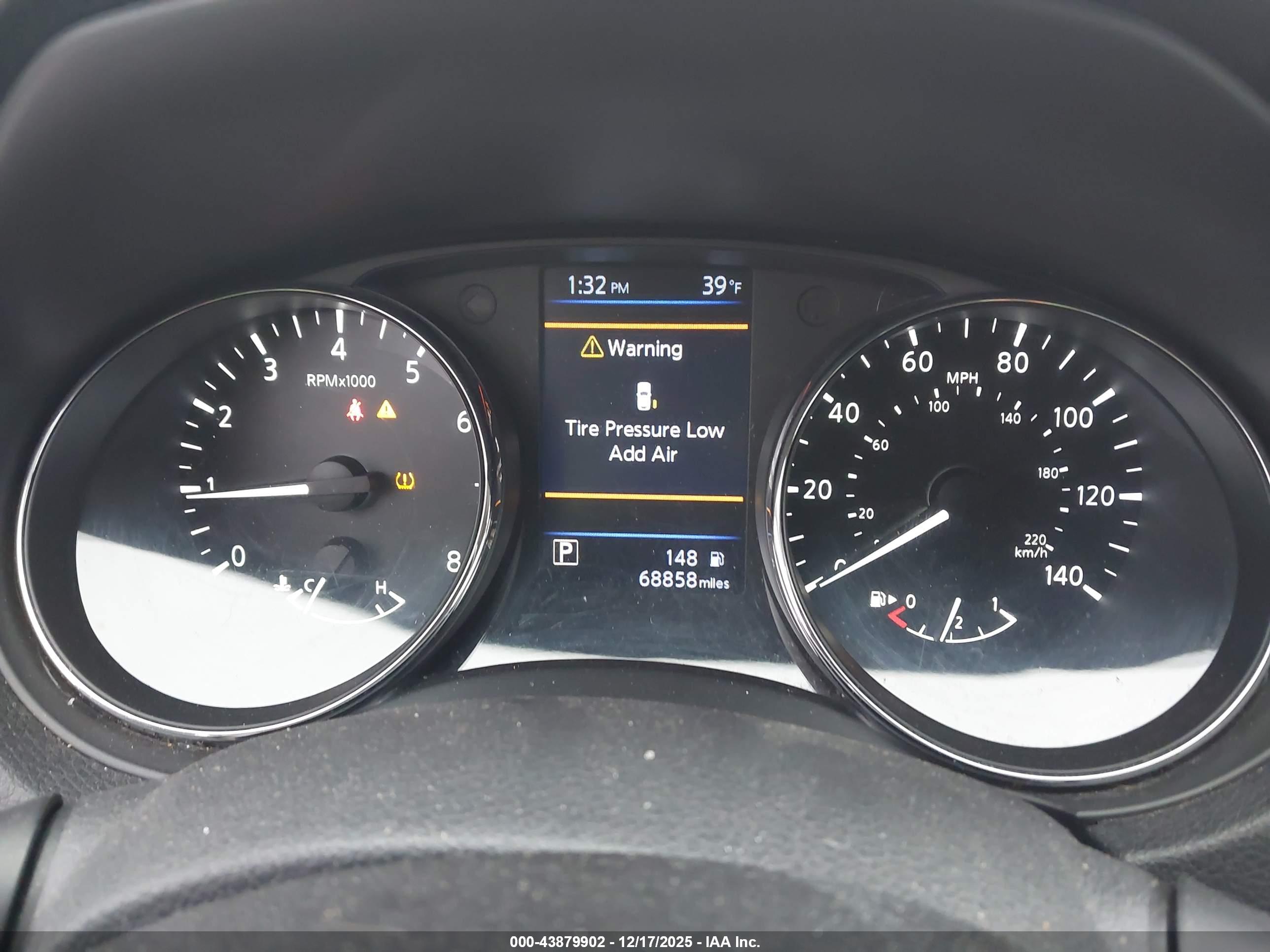 NISSAN ROGUE image 7