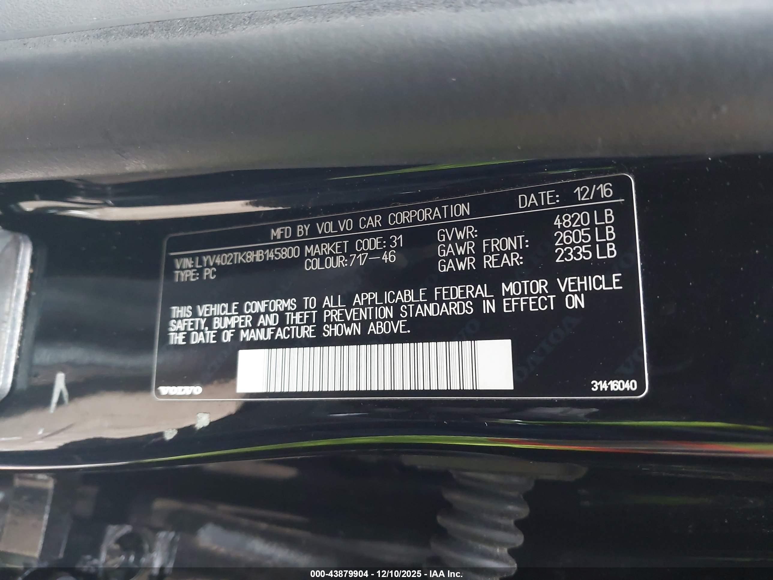 VOLVO S60 image 9