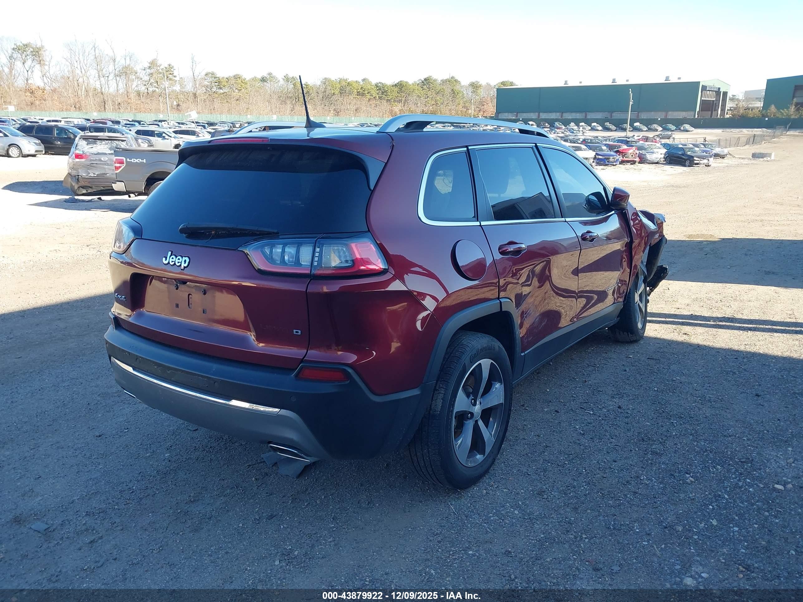 JEEP CHEROKEE image 4