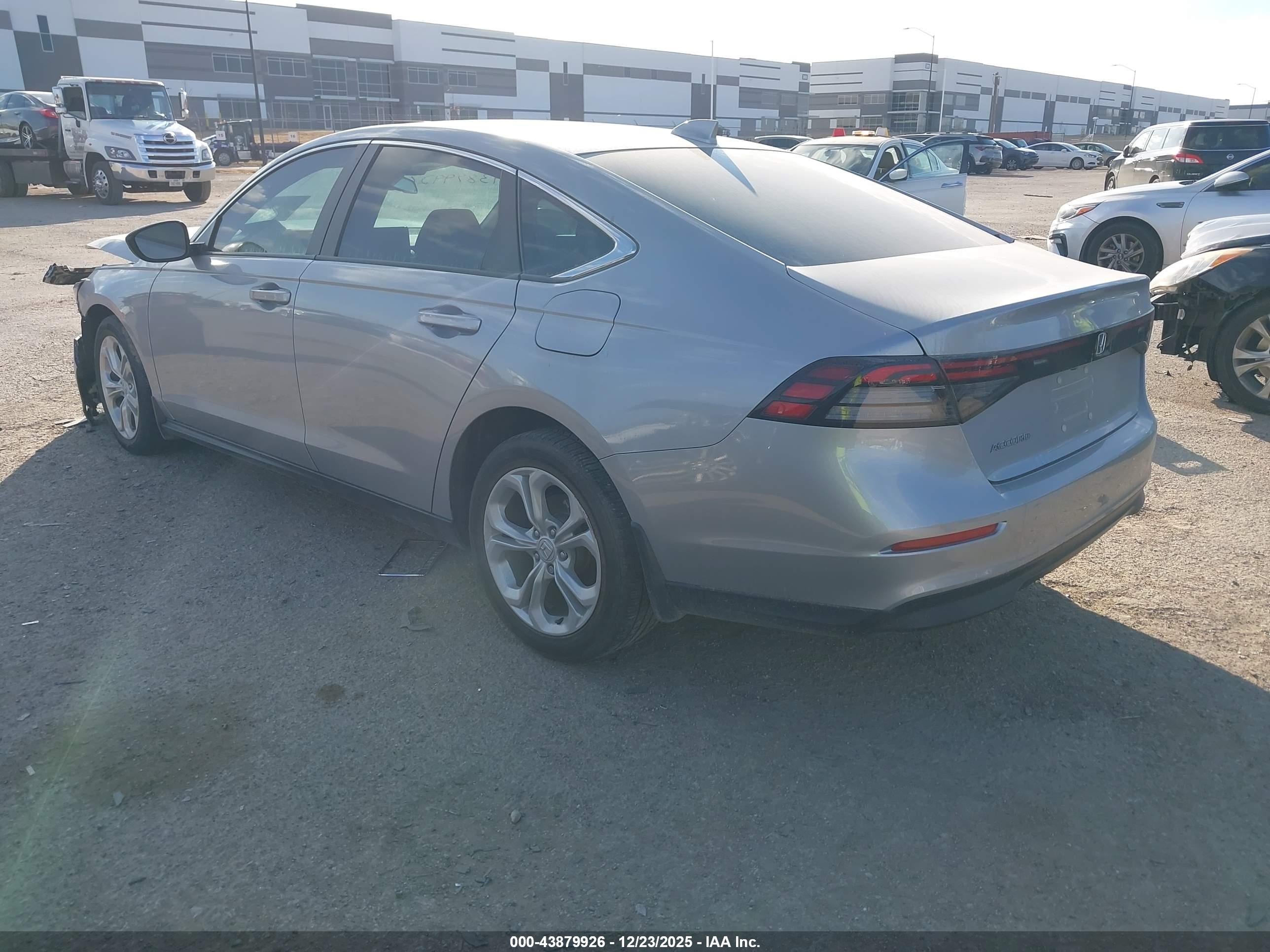 HONDA ACCORD image 3