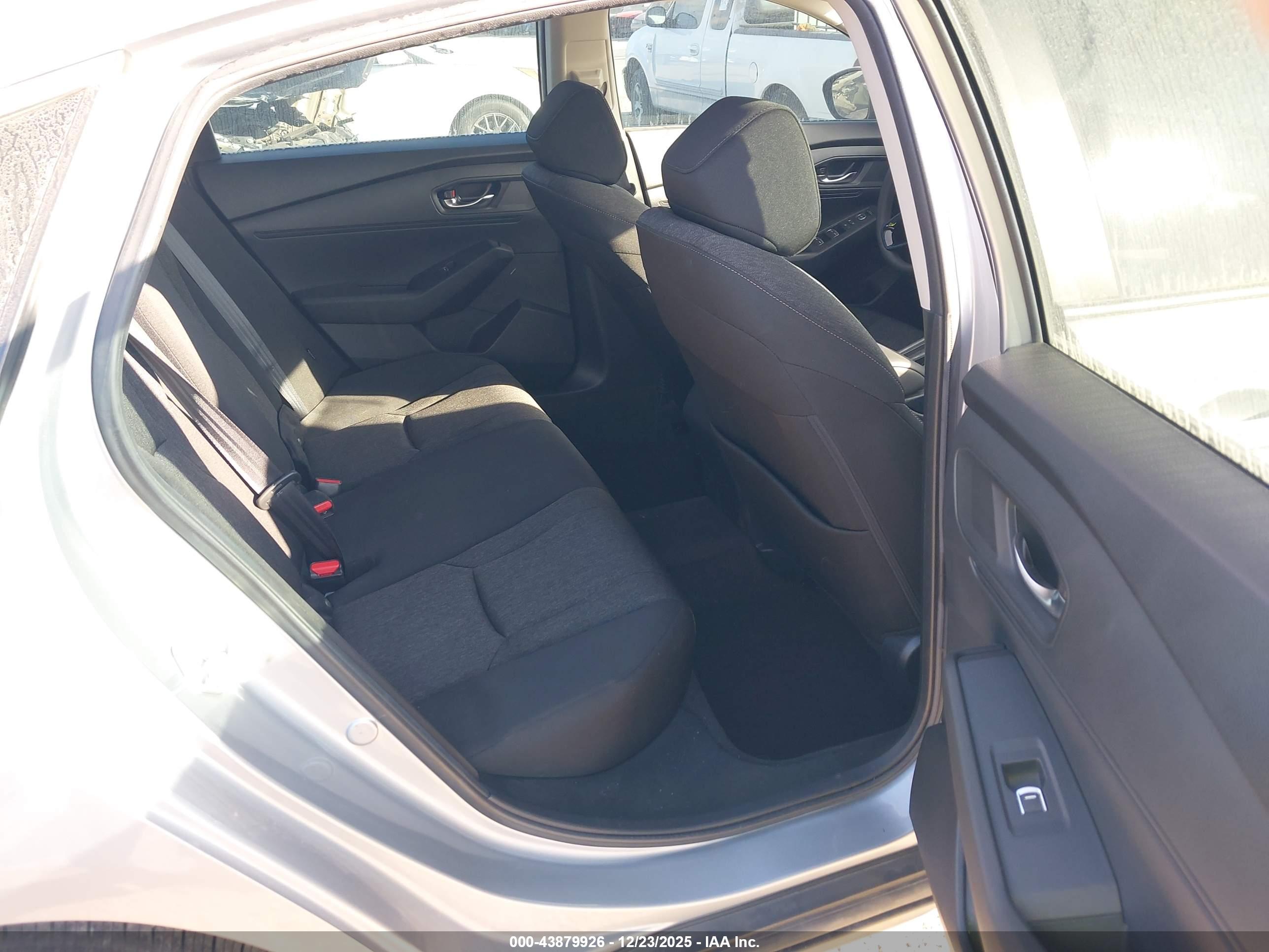 HONDA ACCORD image 8