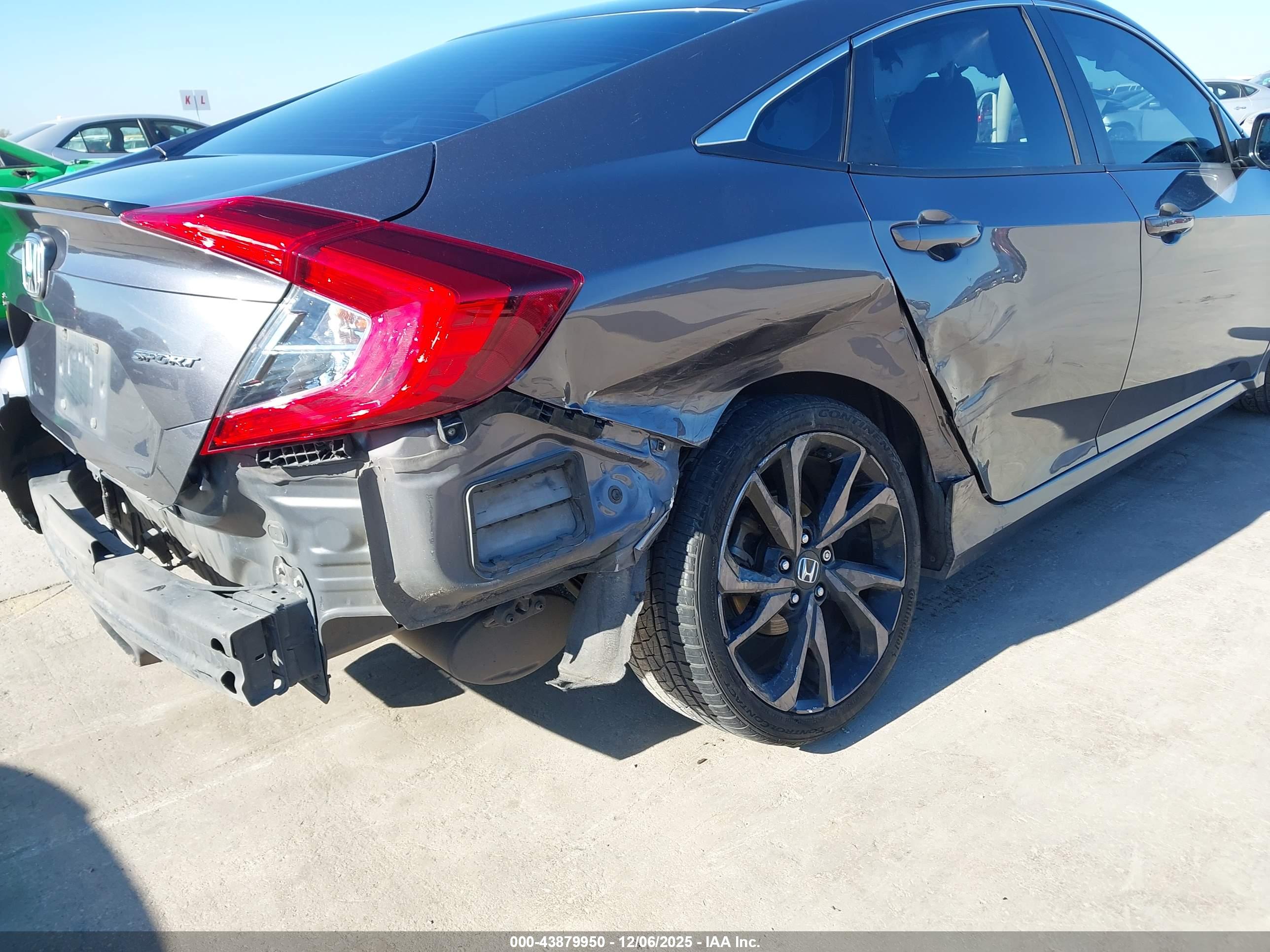 HONDA CIVIC image 6