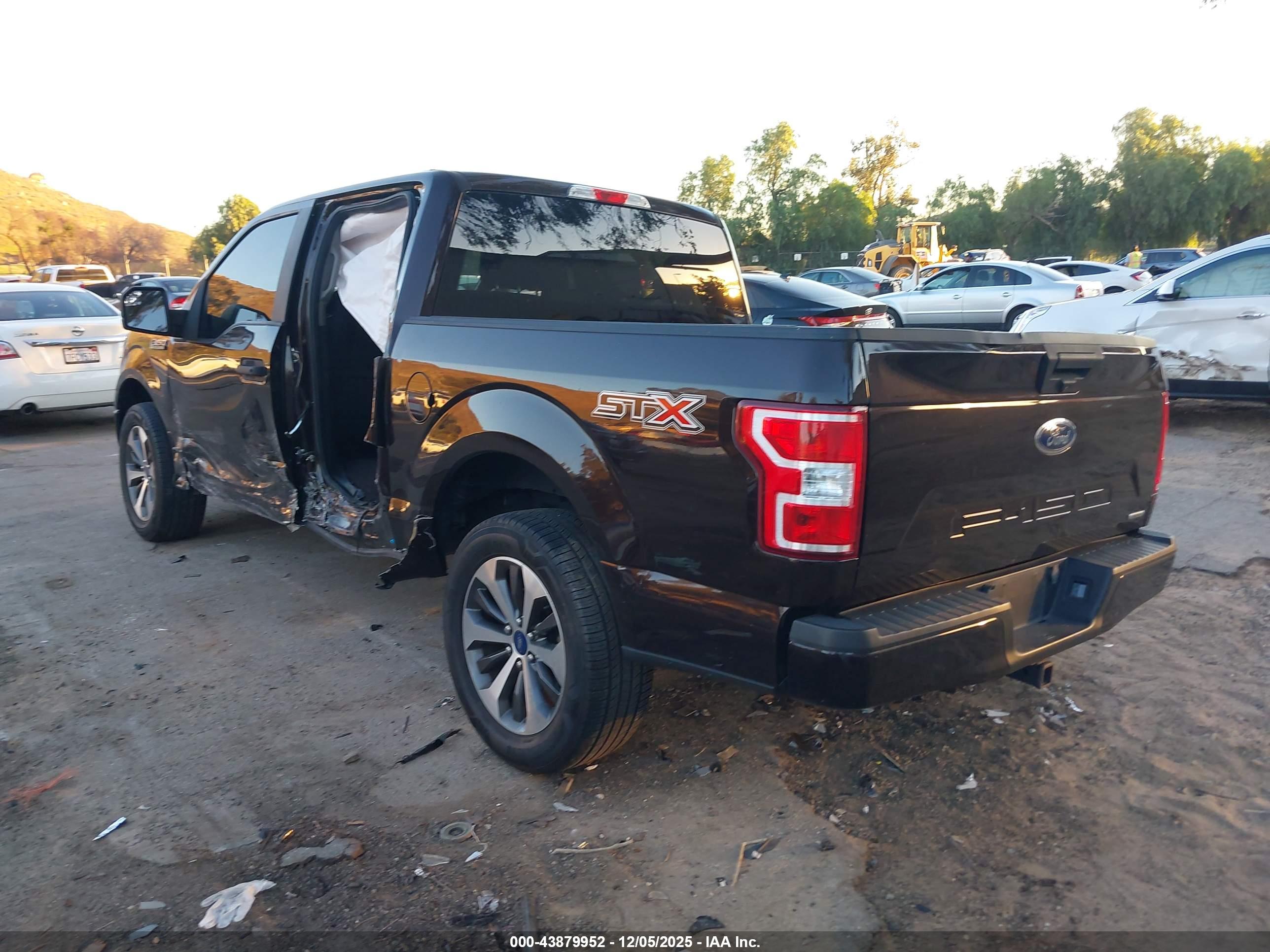 FORD F-150 image 3